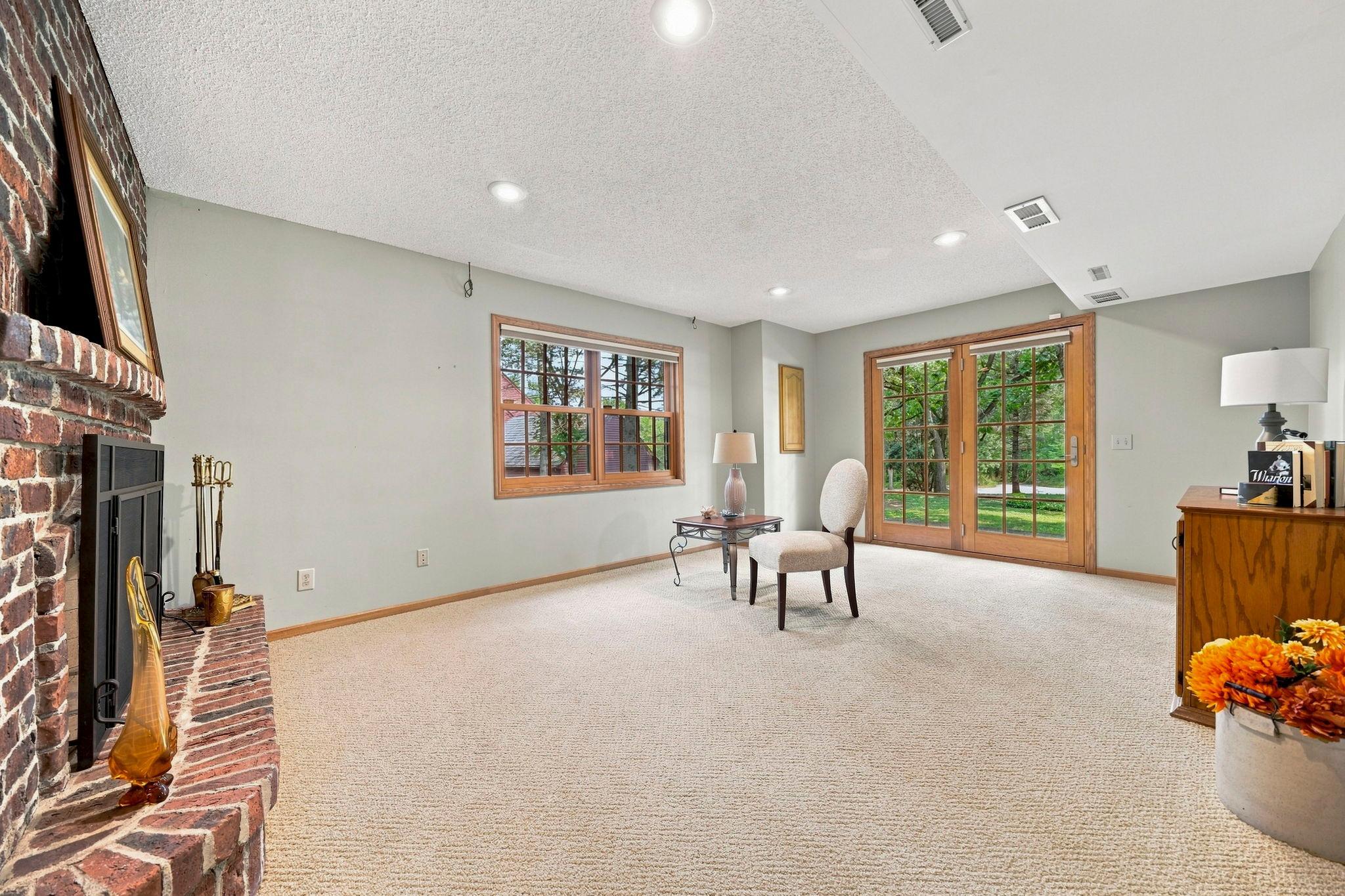 13575 Harwell Path Property Photo 30