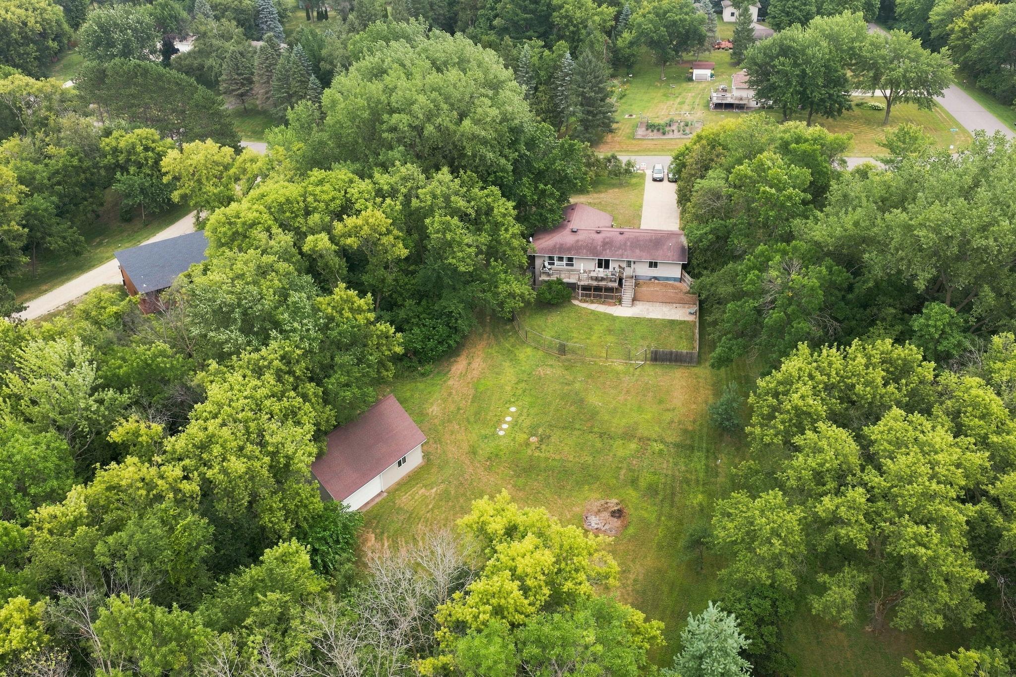 14825 Crow River Drive Property Photo 5