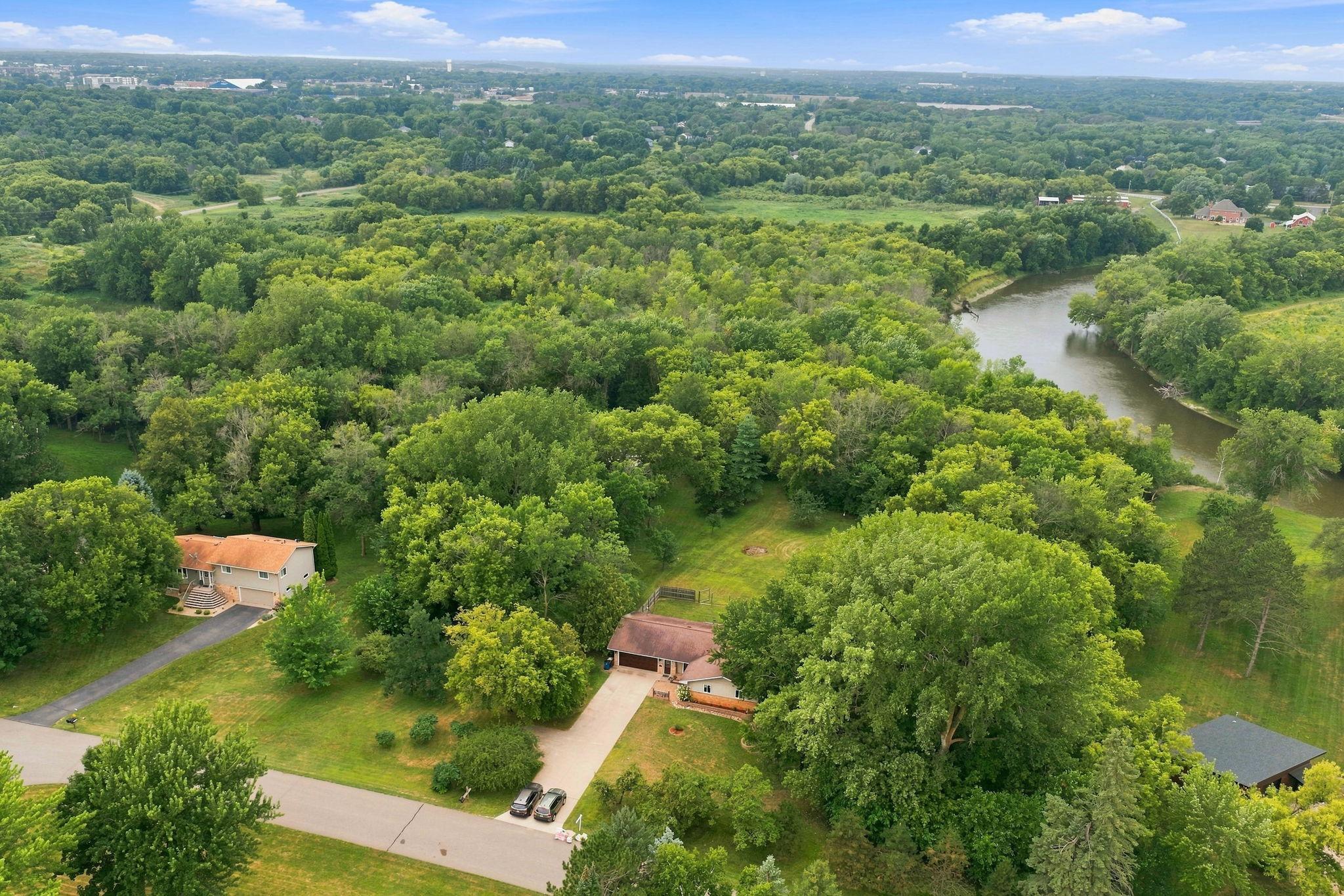 14825 Crow River Drive Property Photo 13
