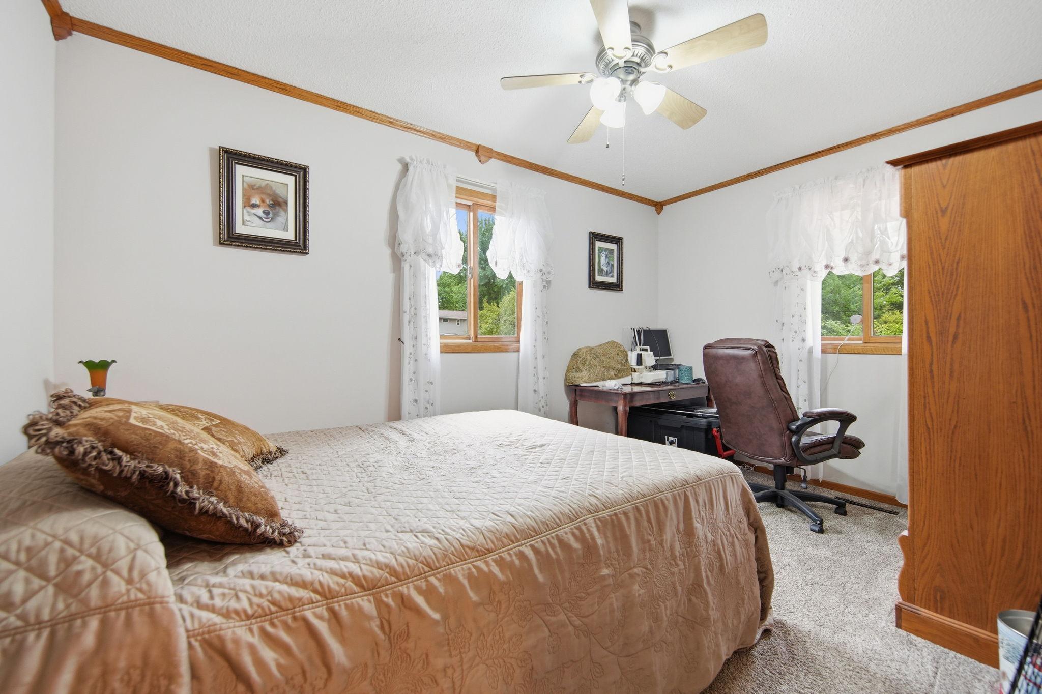 14825 Crow River Drive Property Photo 27