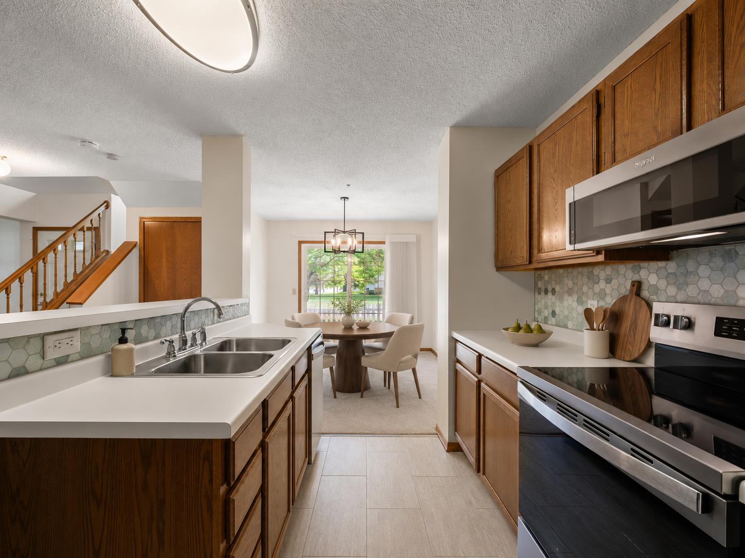 2611 Concord Way Property Photo 4