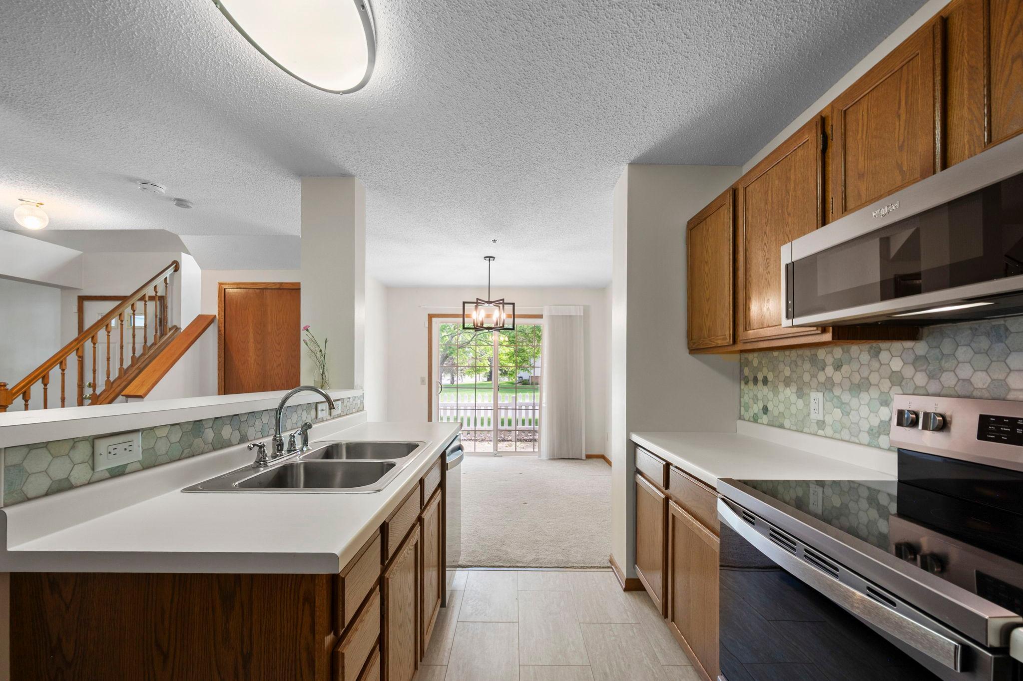 2611 Concord Way Property Photo 12