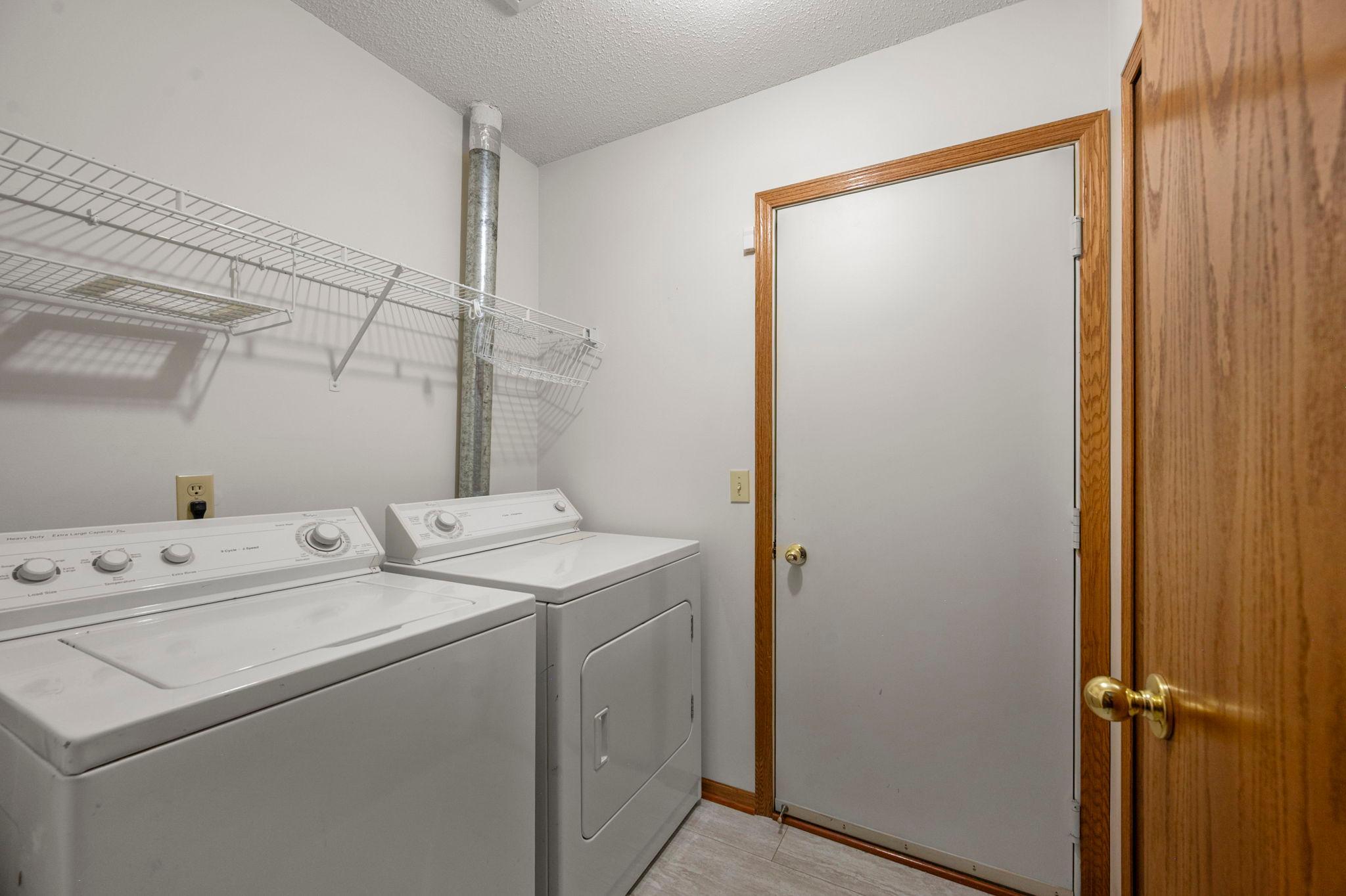 2611 Concord Way Property Photo 42