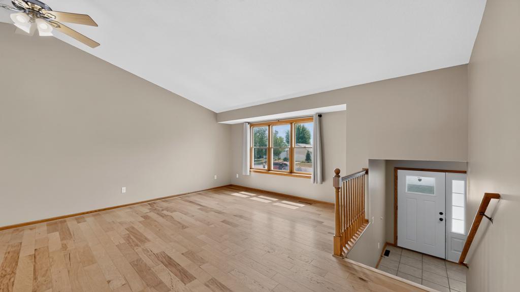 290 5th Avenue Se Property Photo 12