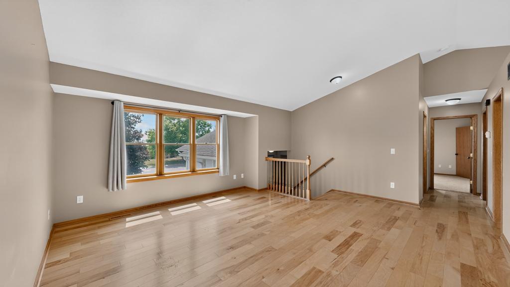 290 5th Avenue Se Property Photo 13