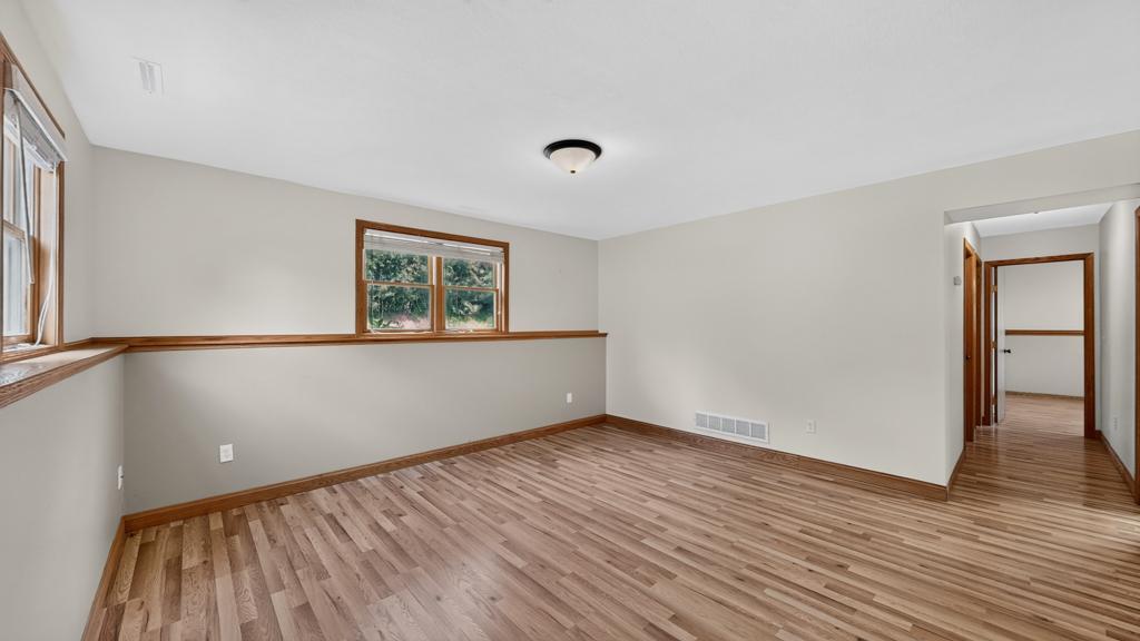 290 5th Avenue Se Property Photo 20