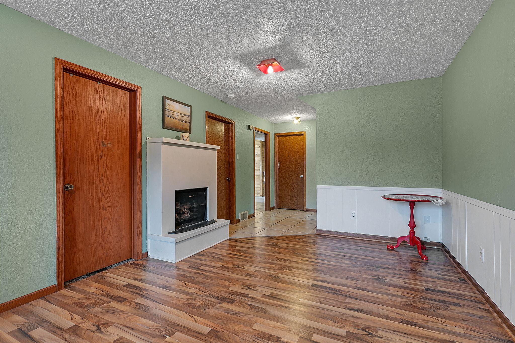 15 14th Avenue S Property Photo 21
