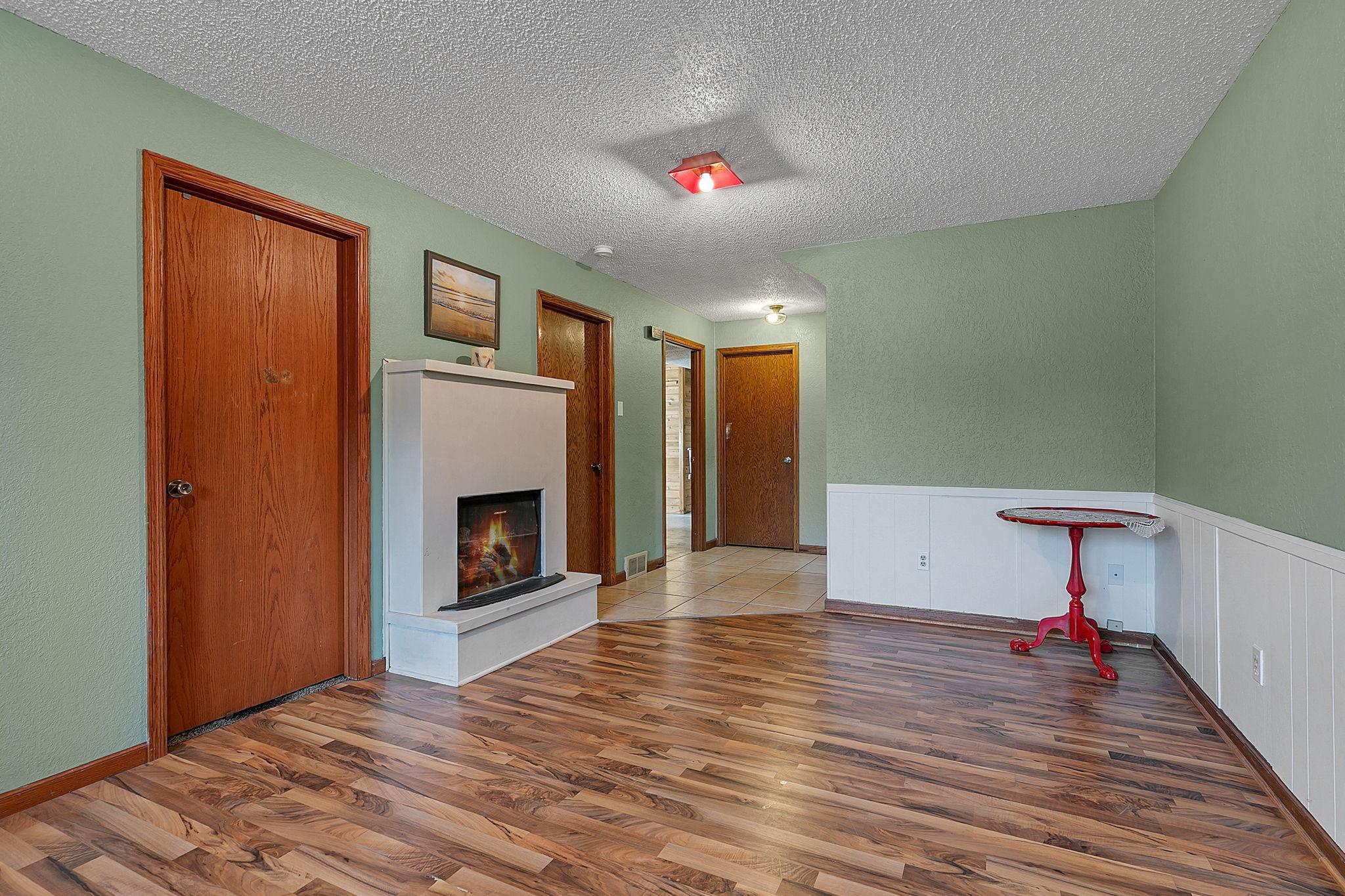 15 14th Avenue S Property Photo 22