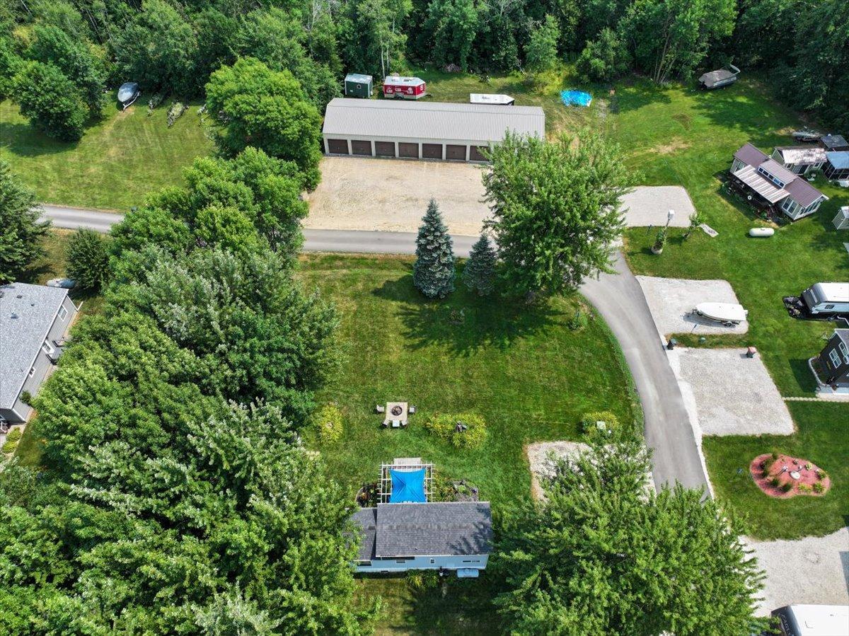 21653-21657 Finch Loop Property Photo 27
