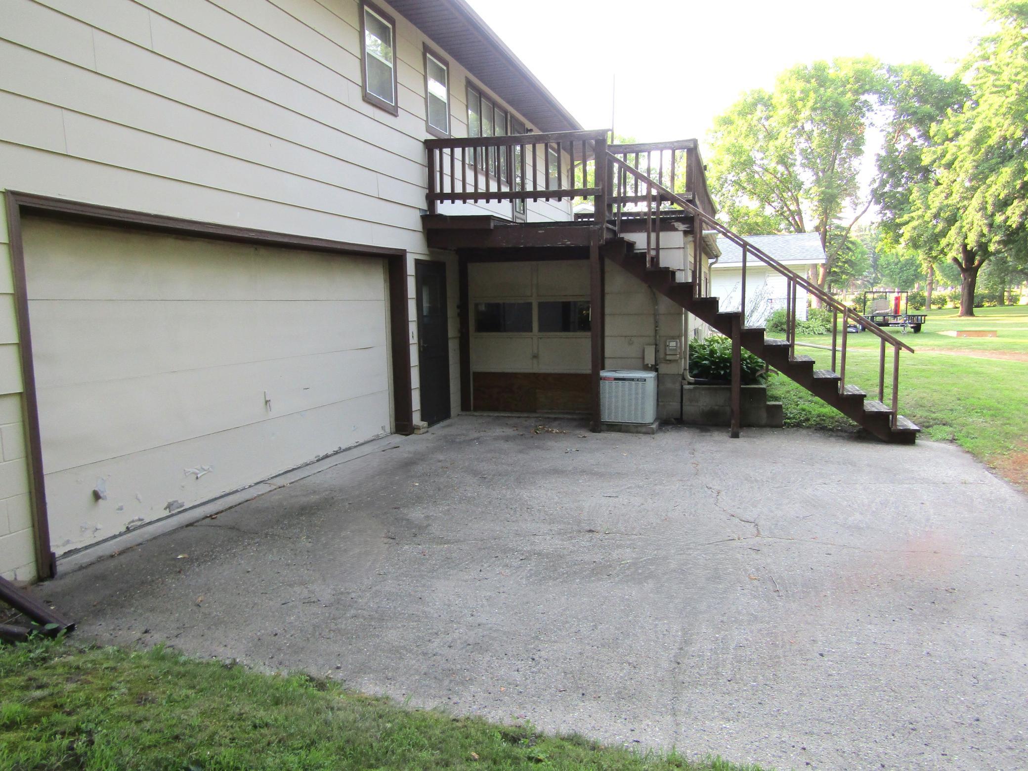 1646 N 5th Street Property Photo 4