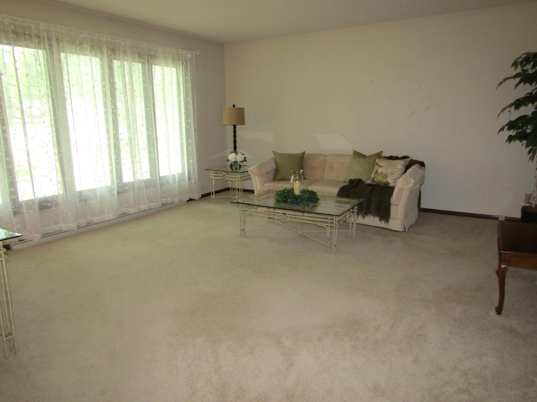 1646 N 5th Street Property Photo 7