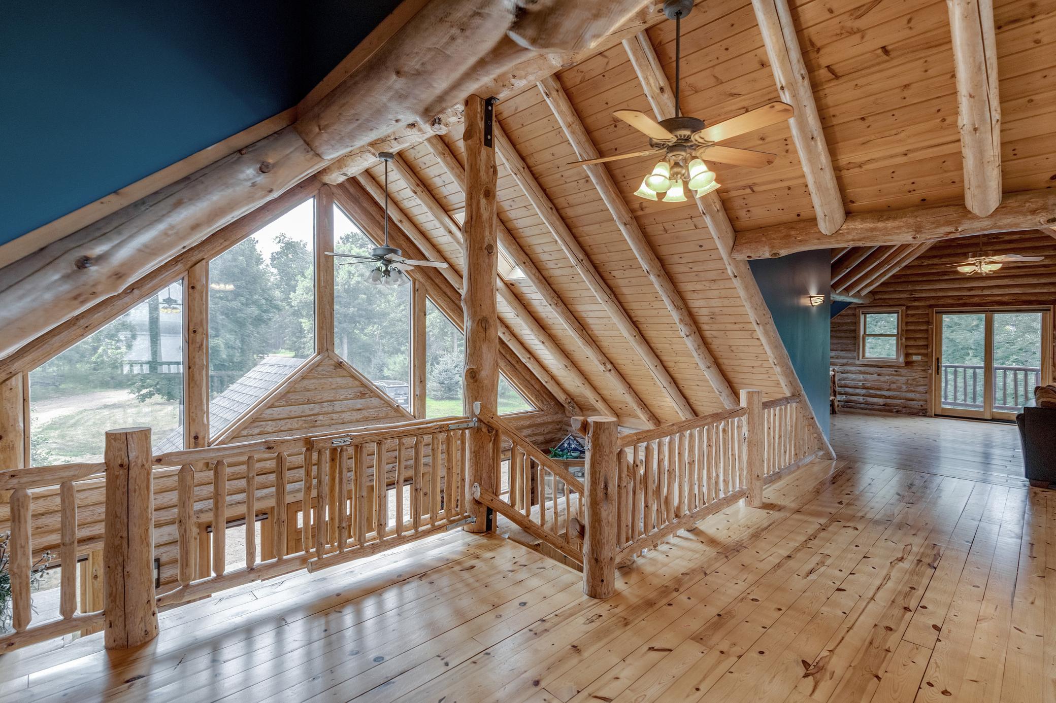 17520 Huckleberry Lane Property Photo 16