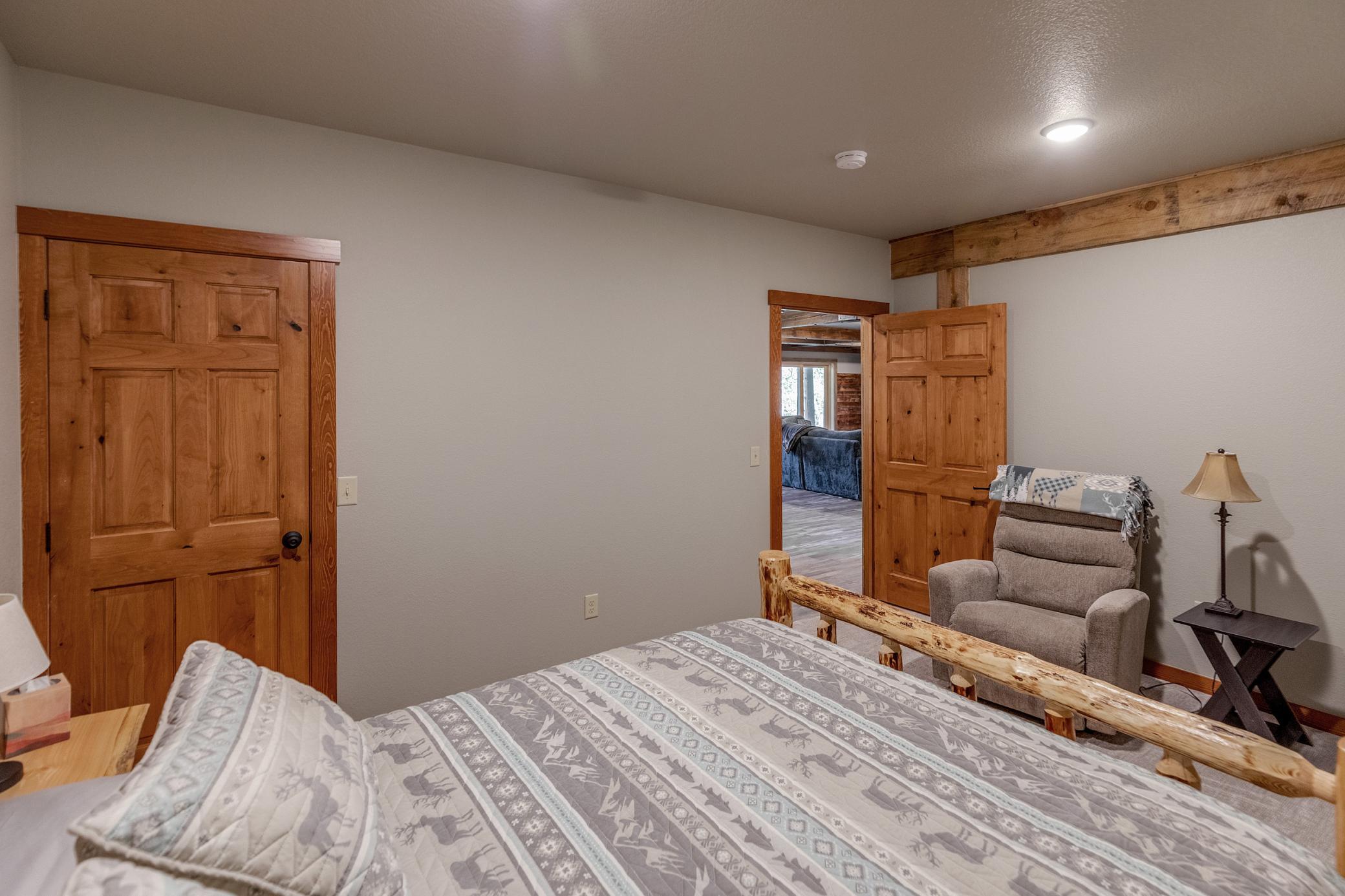 17520 Huckleberry Lane Property Photo 47