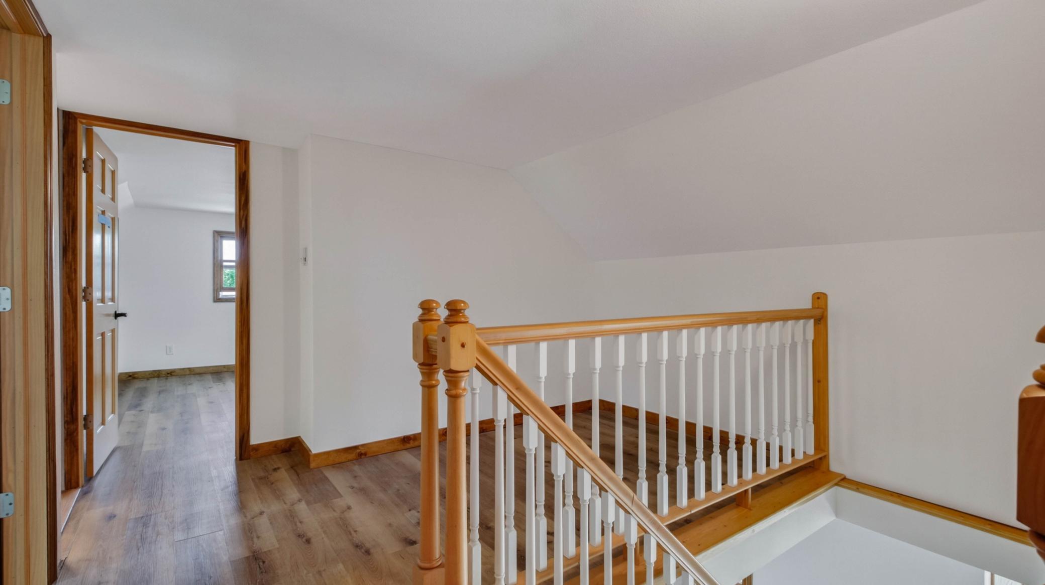 W5480 Cr-x Property Photo 9