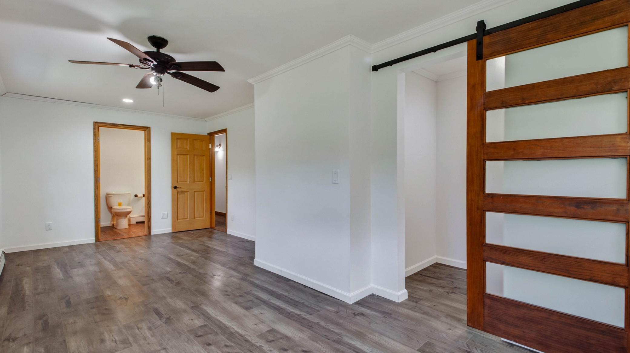 W5480 Cr-x Property Photo 12