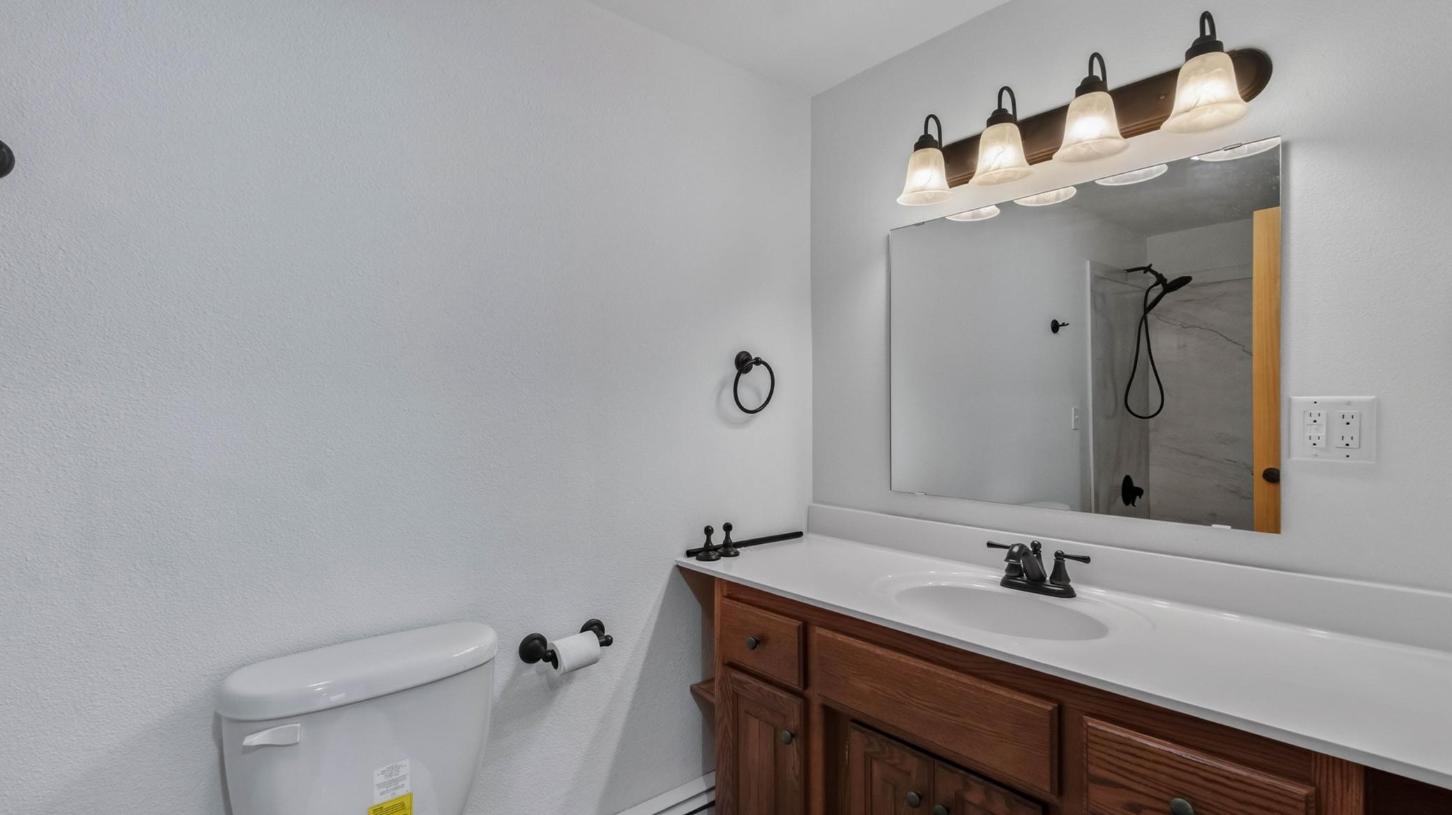 W5480 Cr-x Property Photo 13