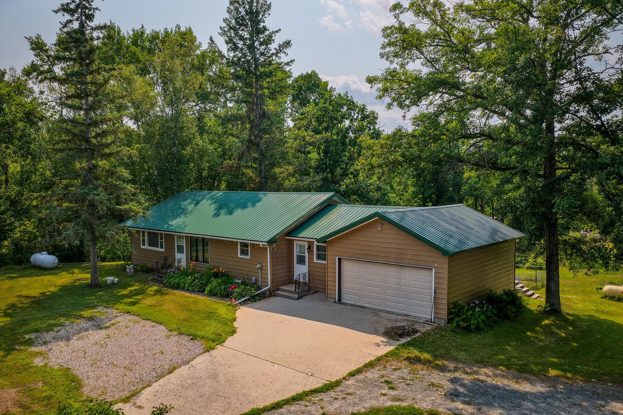 1723 Scenic Highway Ne Property Photo 2