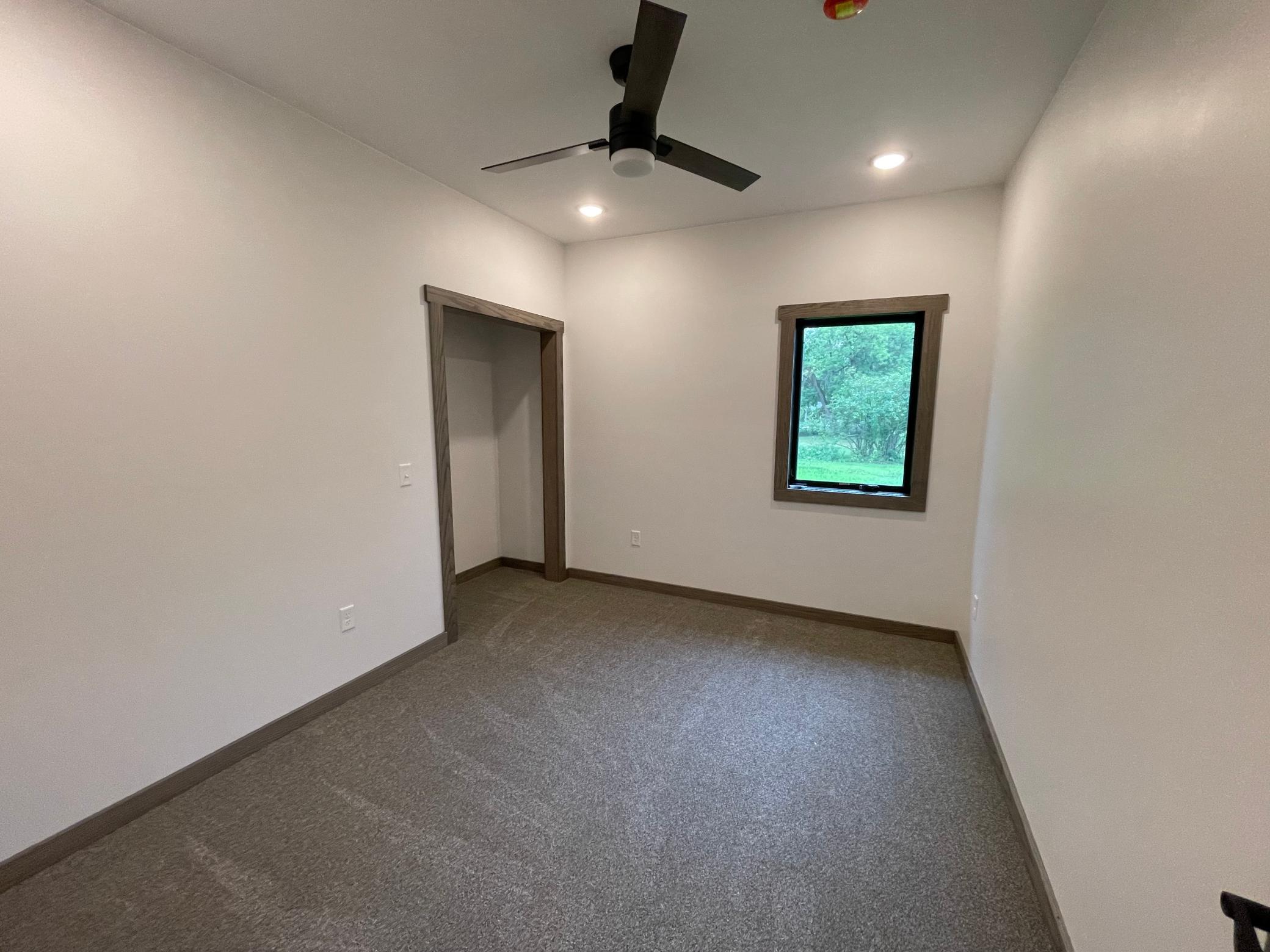 75 2nd Avenue Ne Property Photo 26