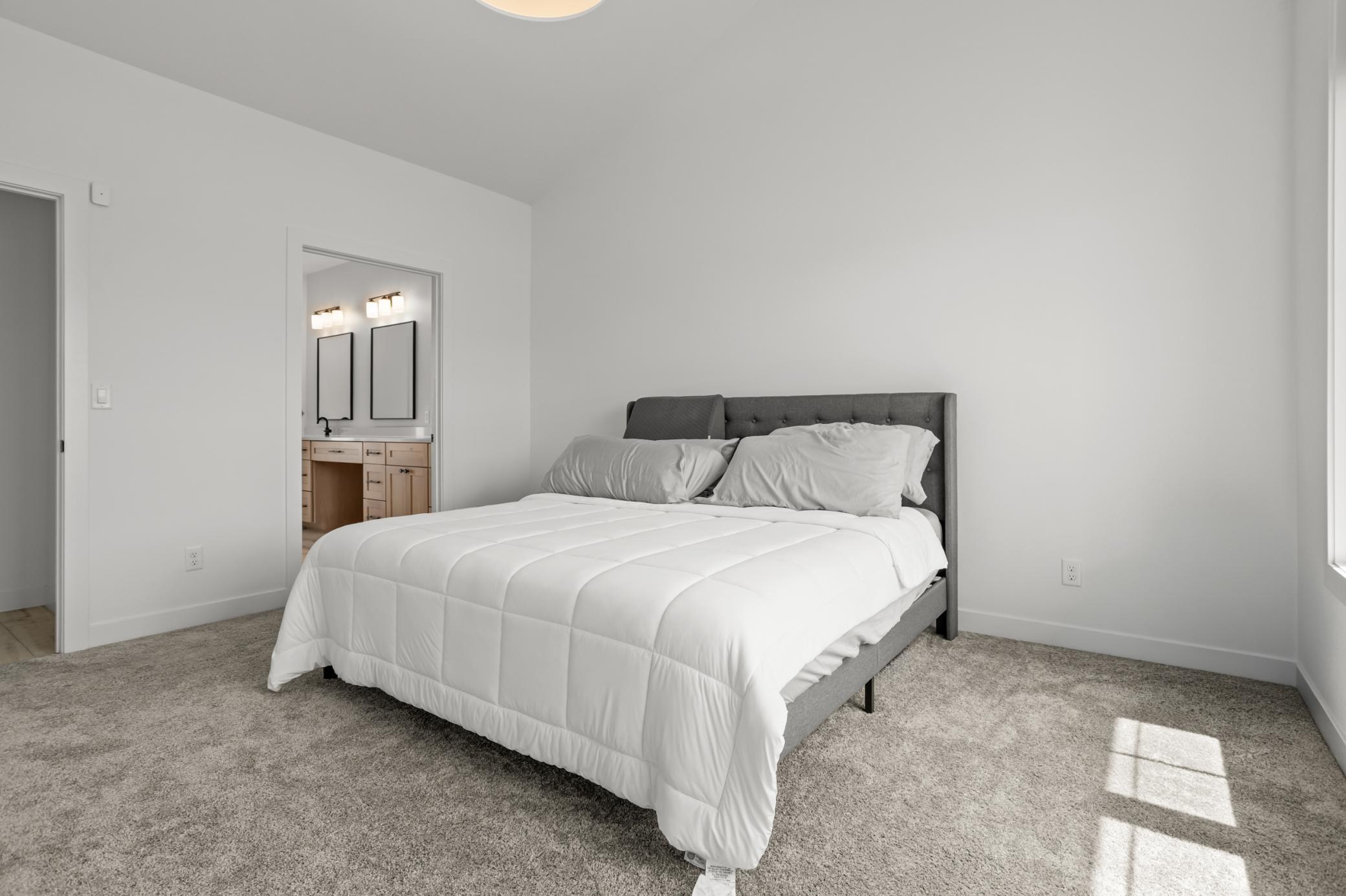 4234 Bristlecone Loop S Property Photo 24