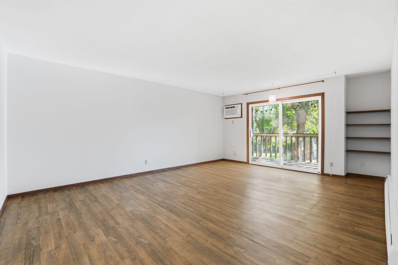 4045 Hodgson Road 201 Property Photo 3