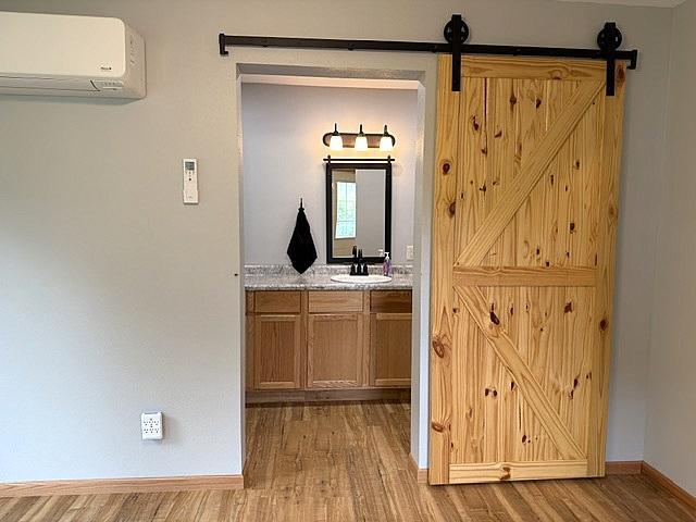 1113 Drake Avenue Property Photo 4