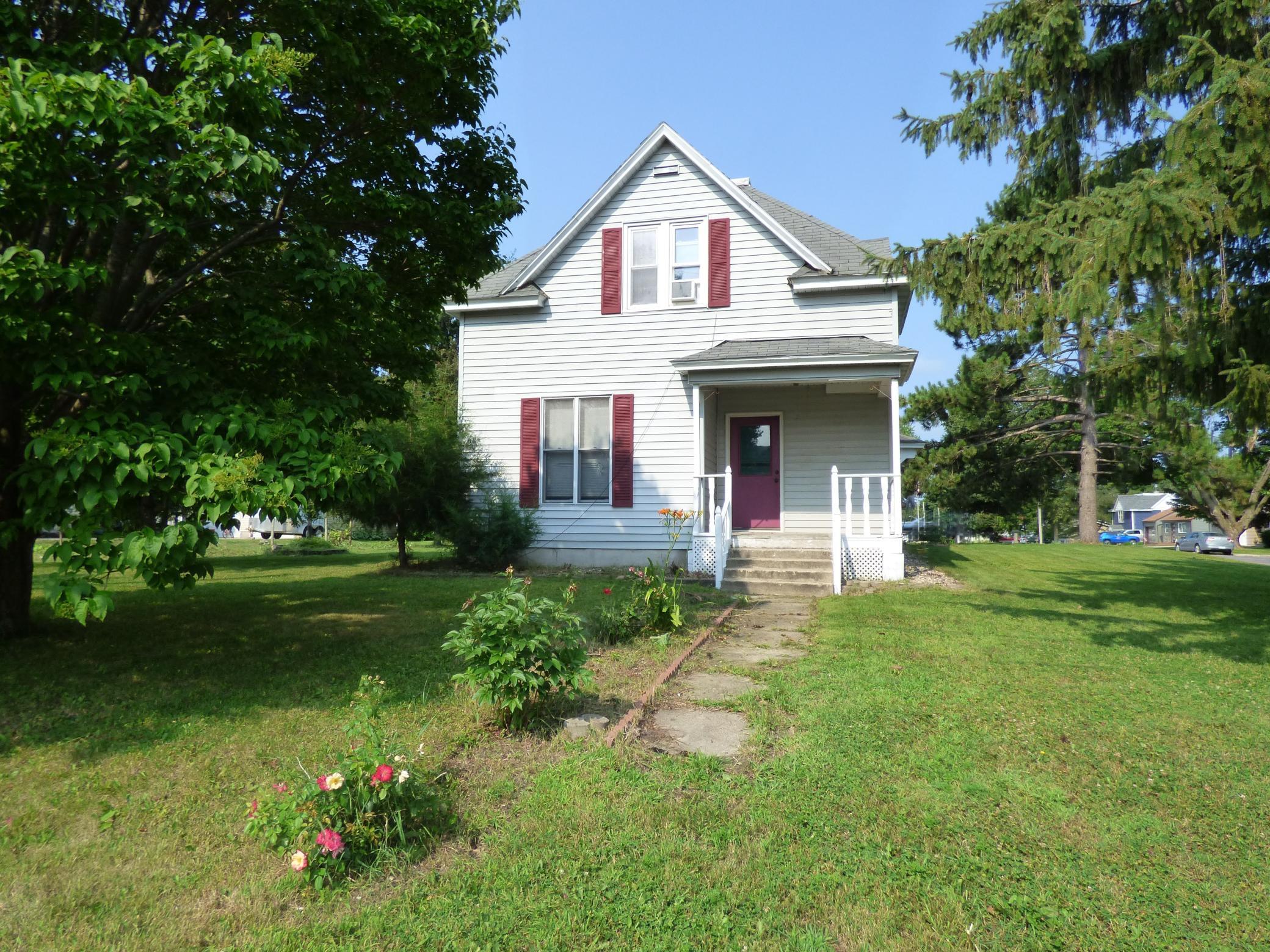 2 S Maple Avenue Property Photo 1