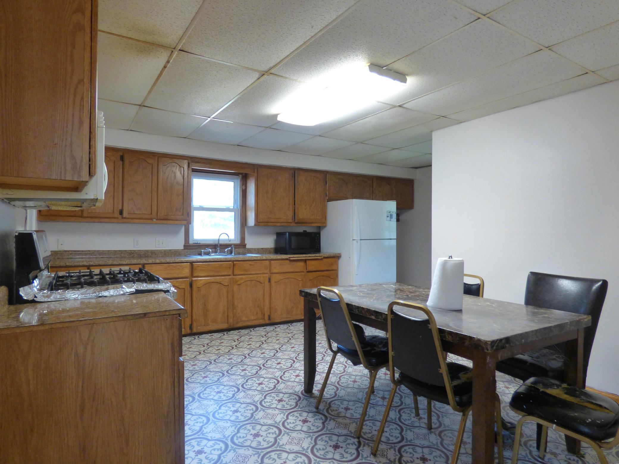 2 S Maple Avenue Property Photo 15