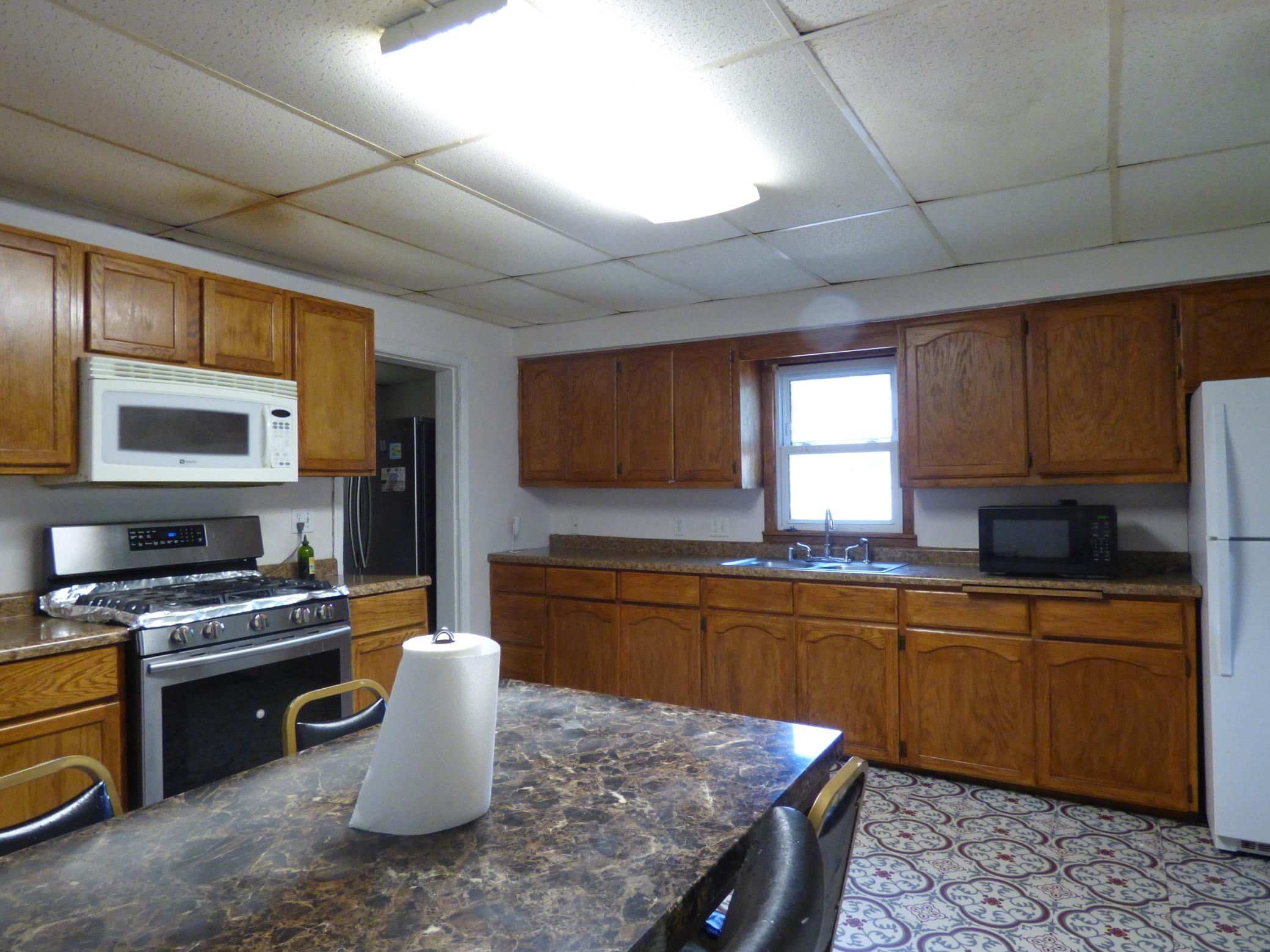 2 S Maple Avenue Property Photo 16