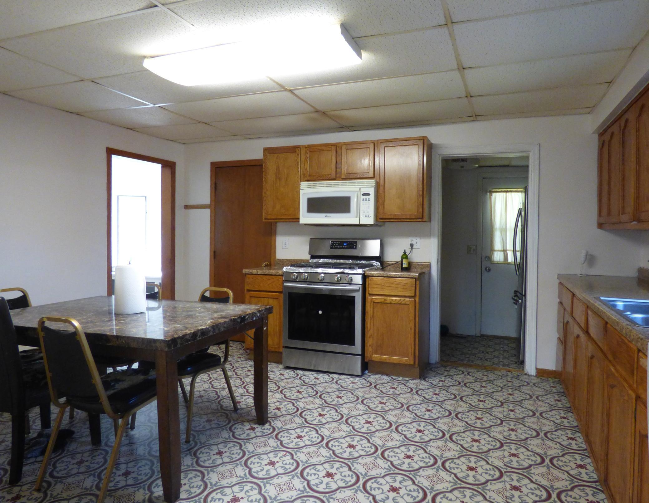 2 S Maple Avenue Property Photo 17