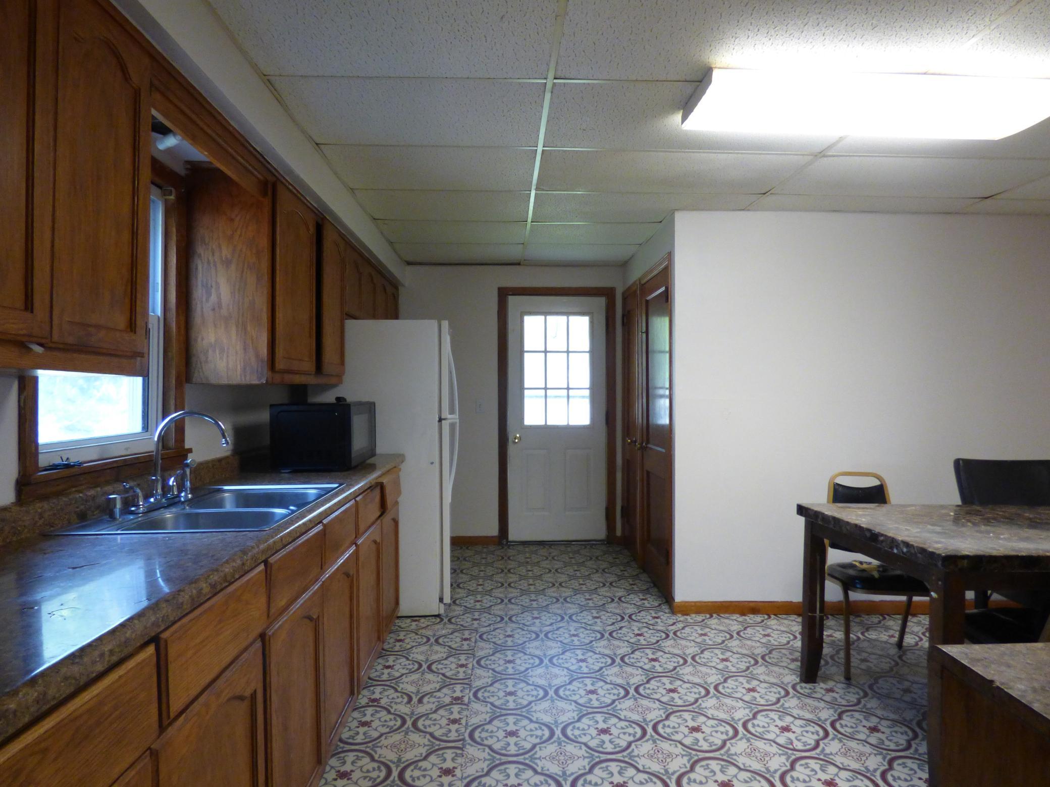 2 S Maple Avenue Property Photo 18