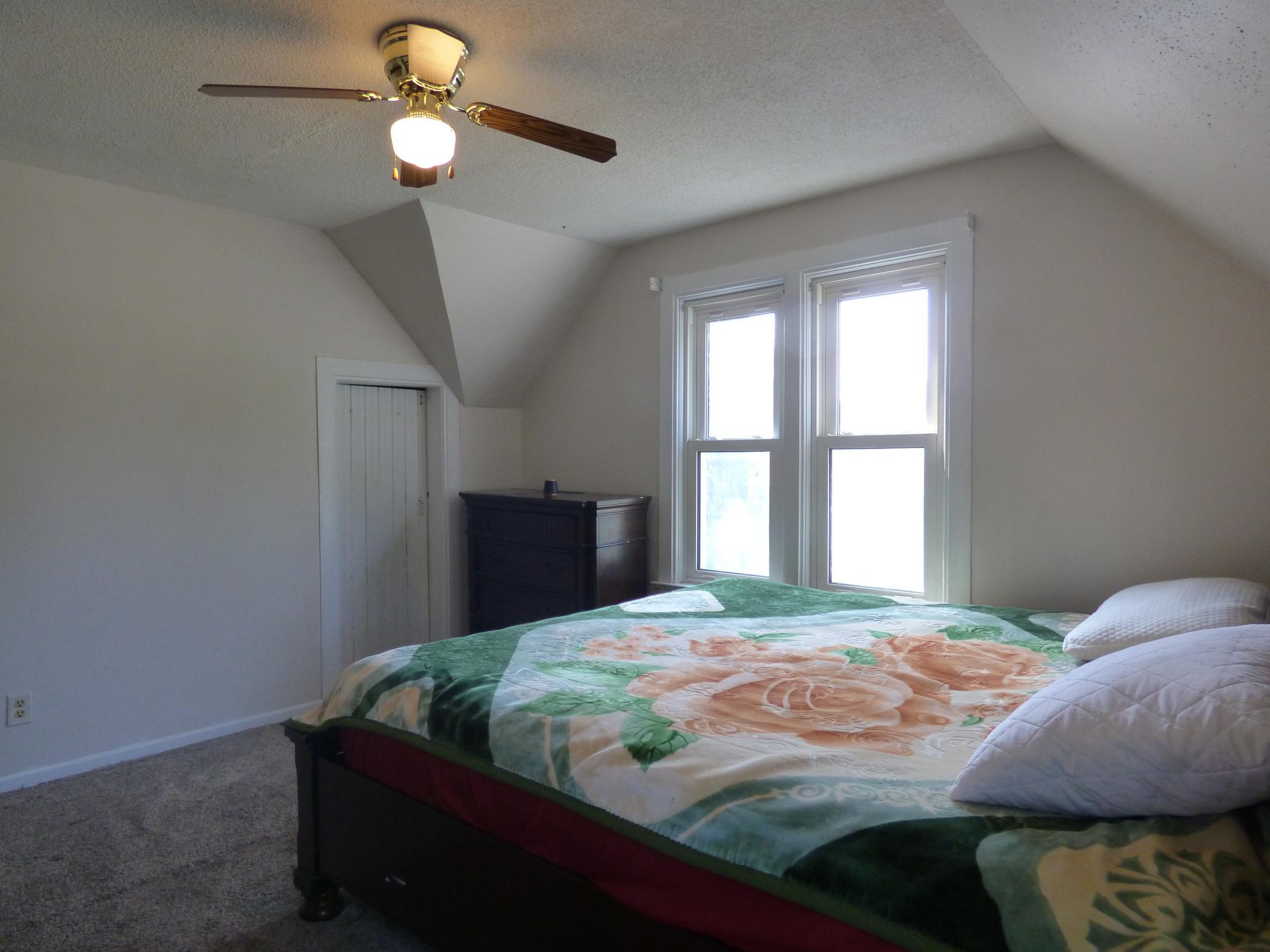 2 S Maple Avenue Property Photo 23
