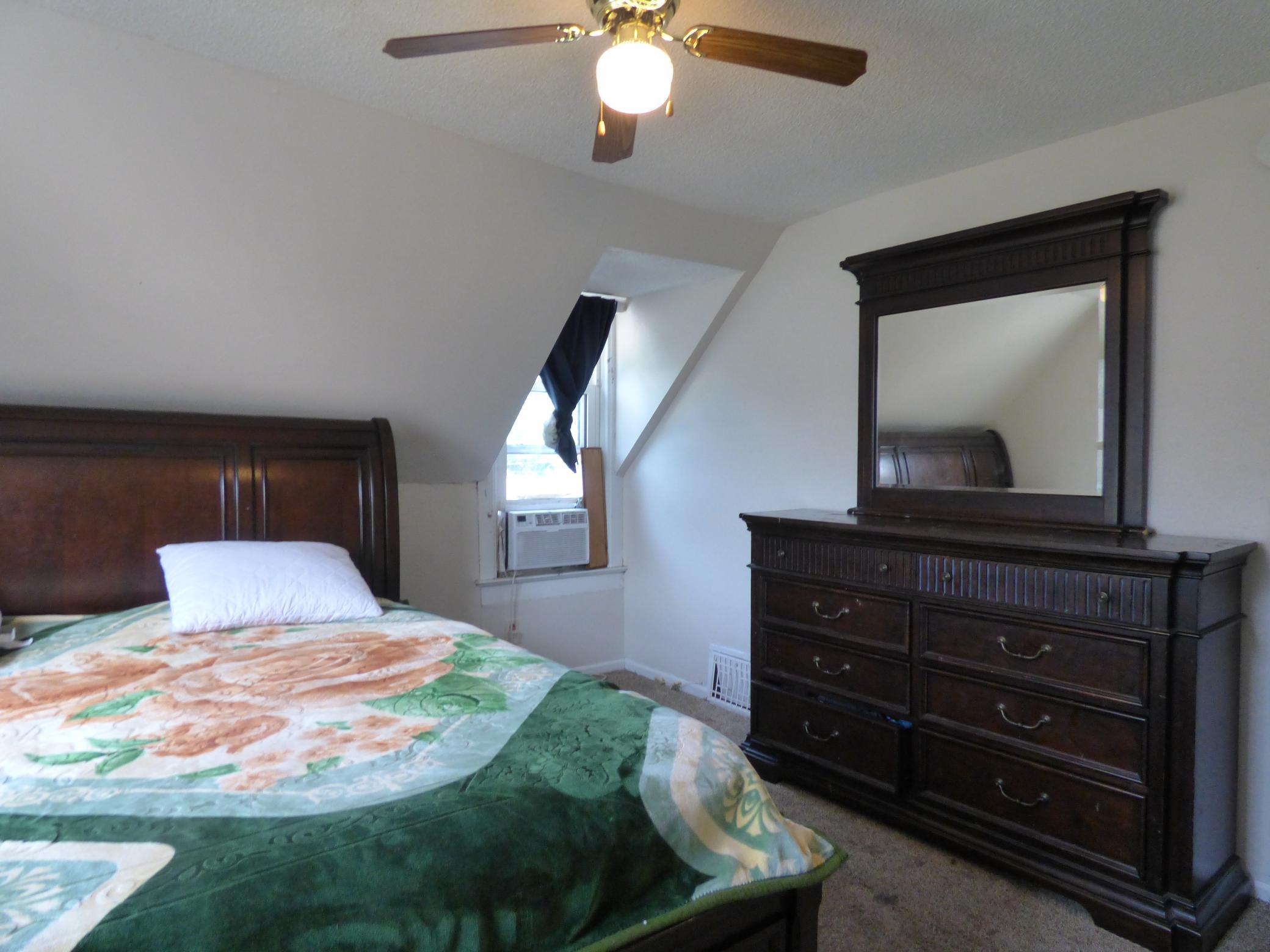 2 S Maple Avenue Property Photo 24