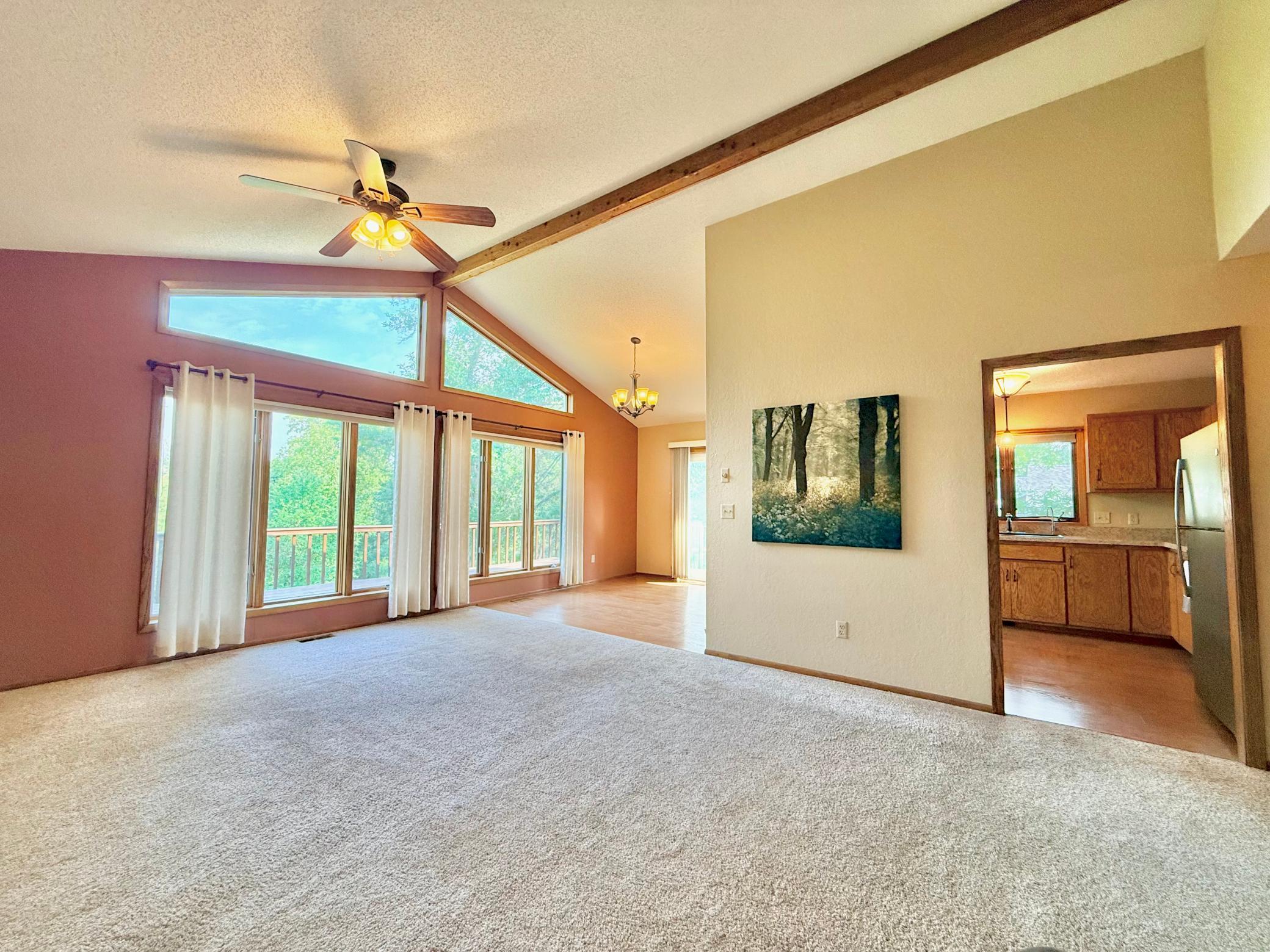 219 Lakeview Drive Property Photo 2