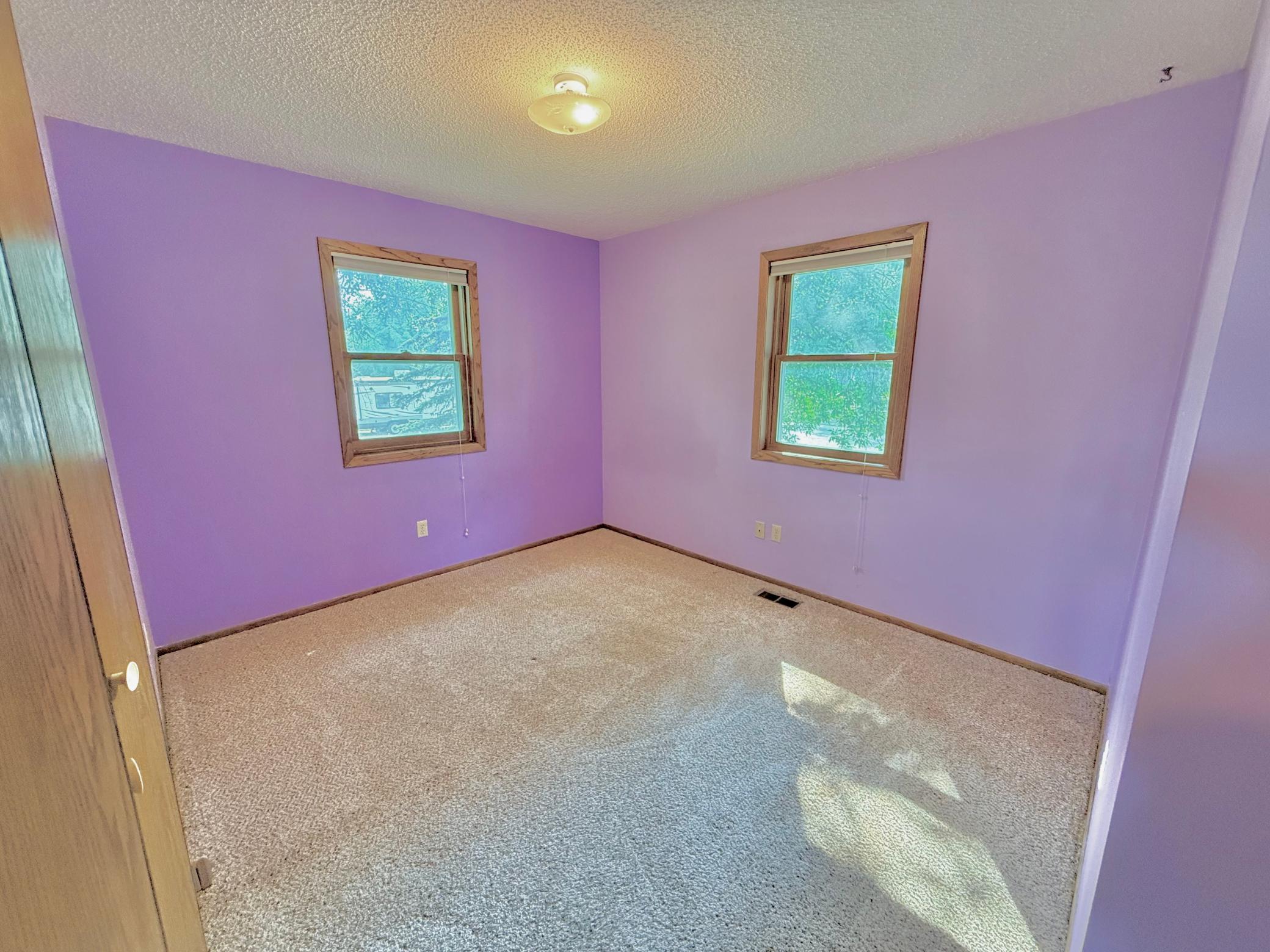 219 Lakeview Drive Property Photo 9