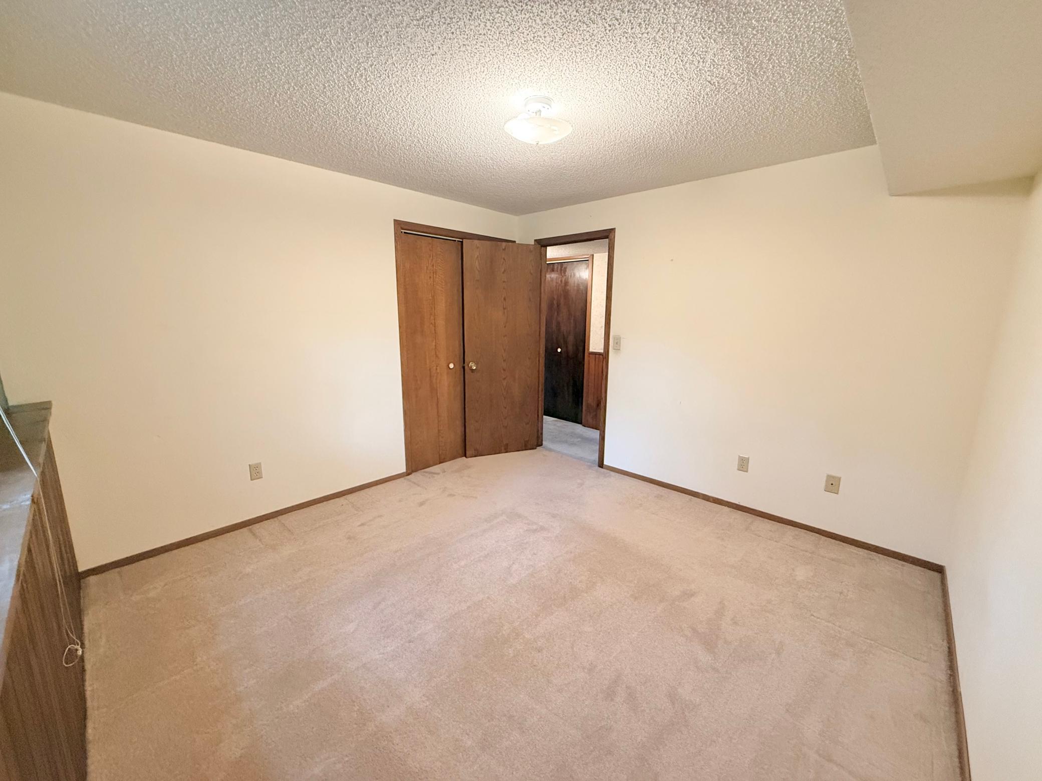 219 Lakeview Drive Property Photo 14