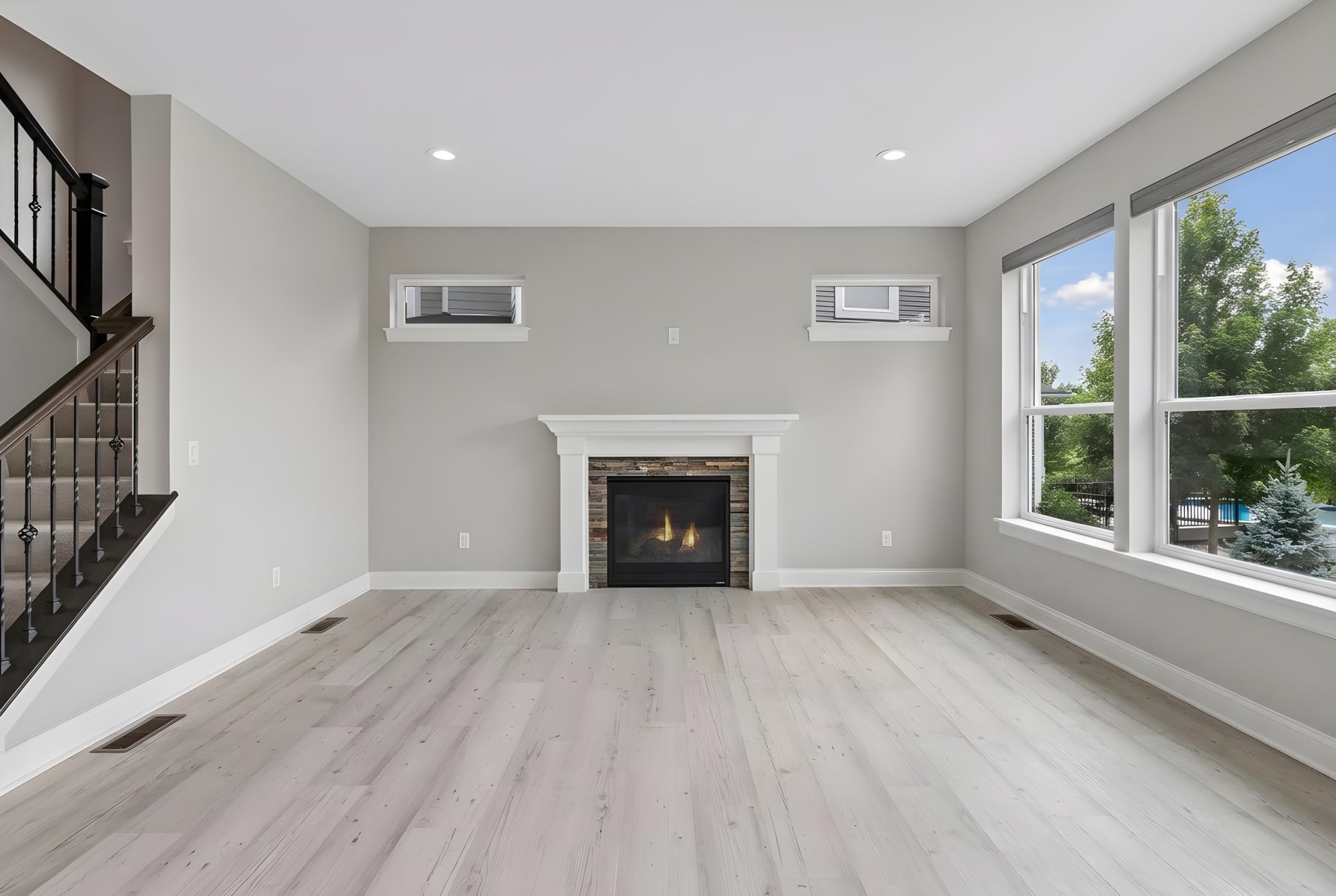 18001 Gleaming Court Property Photo 7