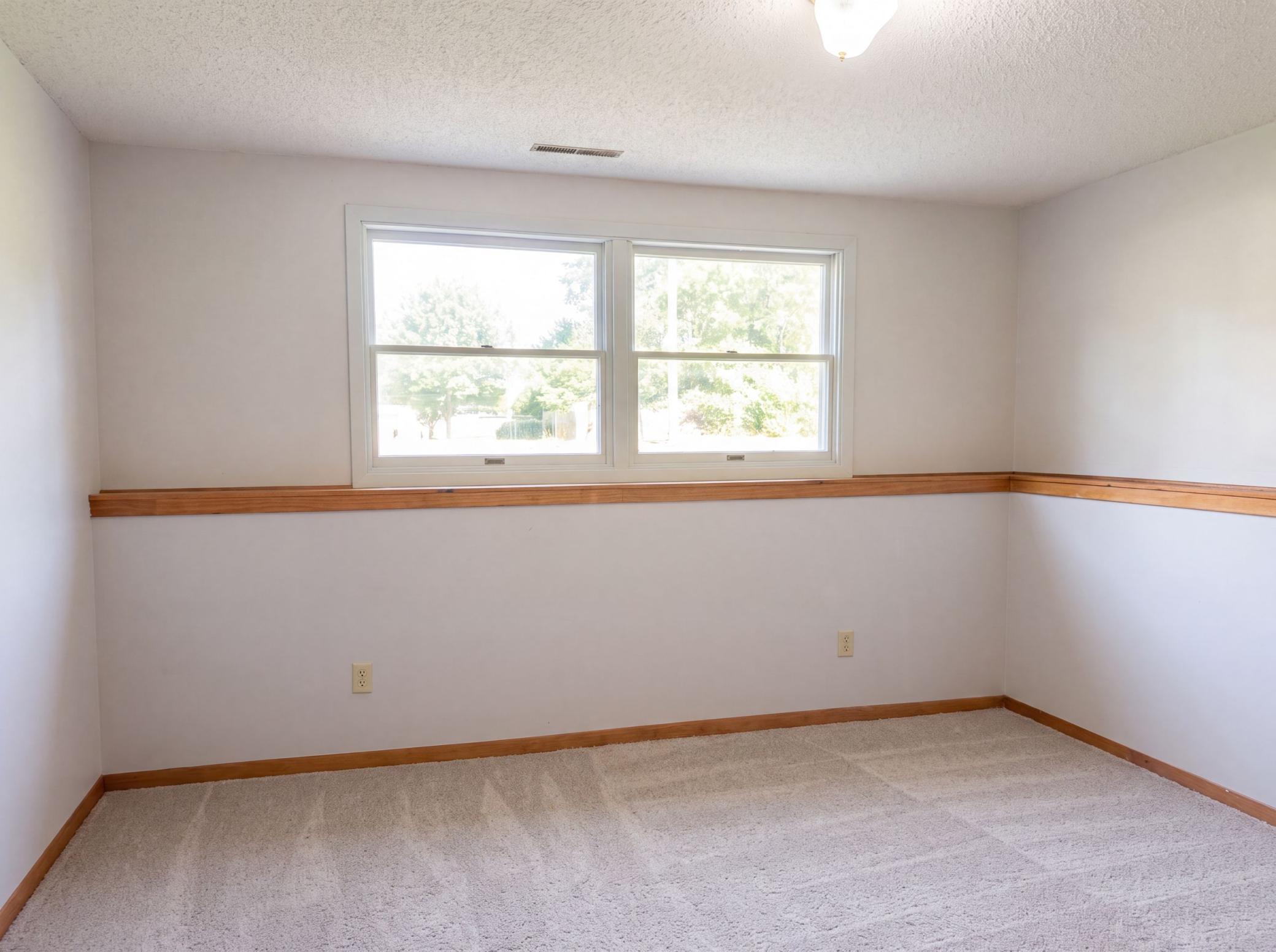 1720 24th Avenue Se Property Photo 11