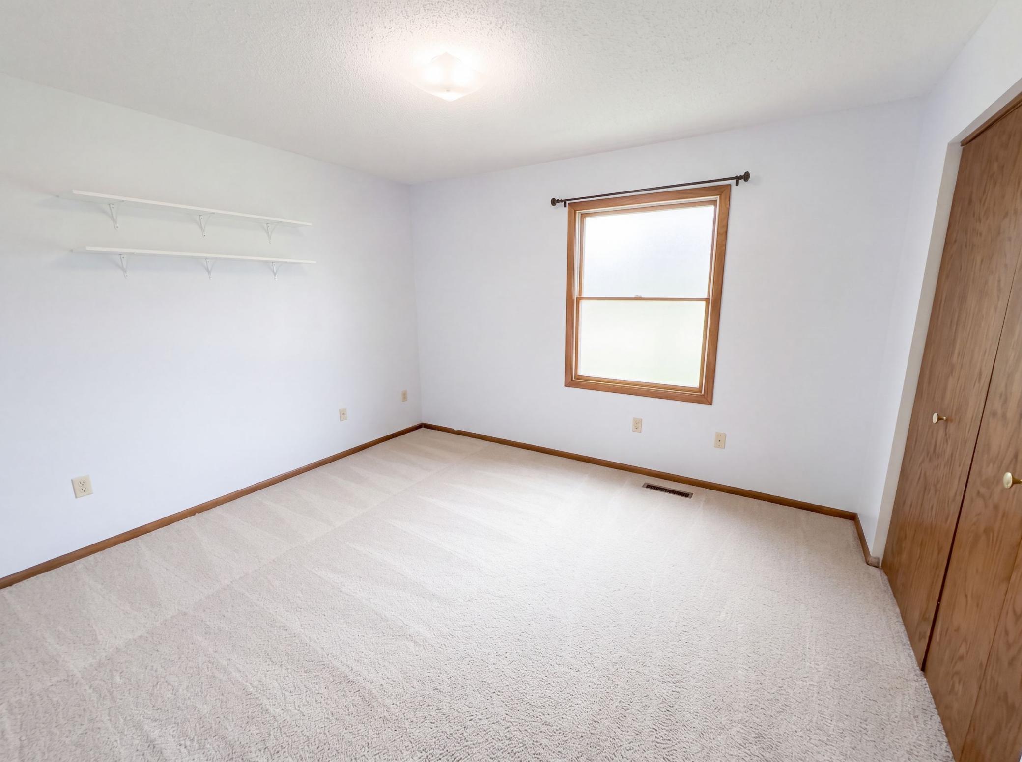 1720 24th Avenue Se Property Photo 12