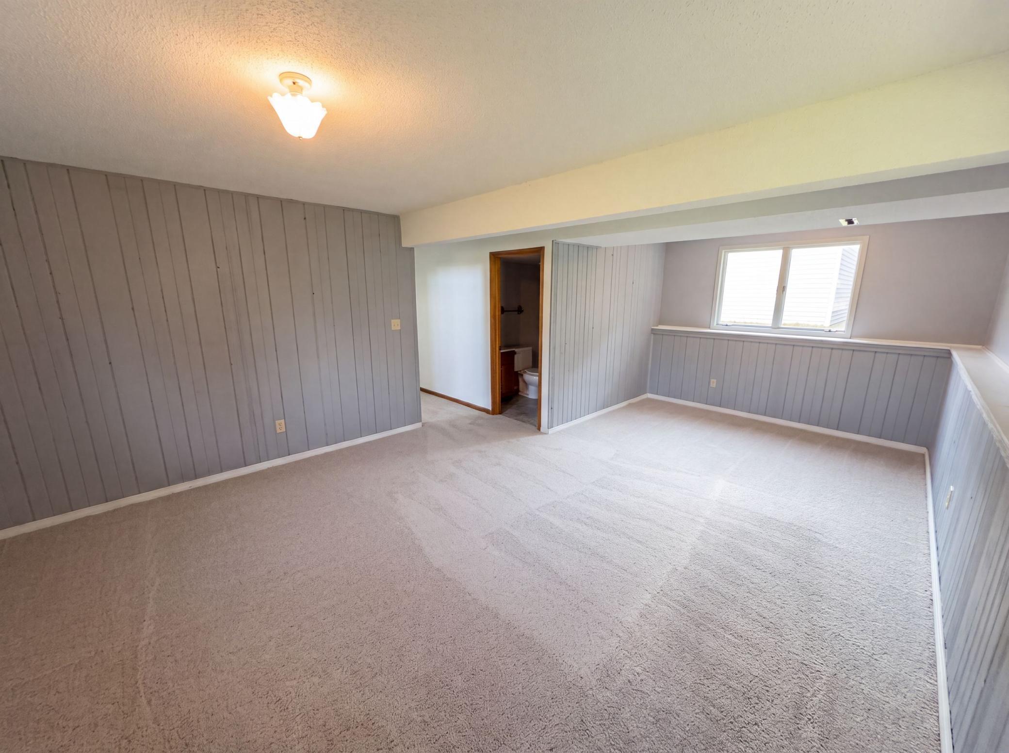 1720 24th Avenue Se Property Photo 20