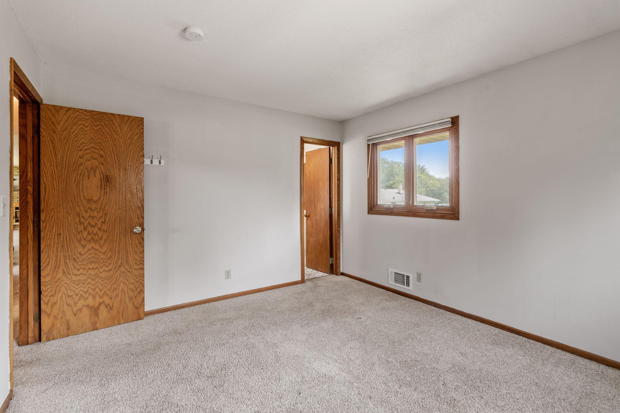 444 County Road B E Property Photo 22
