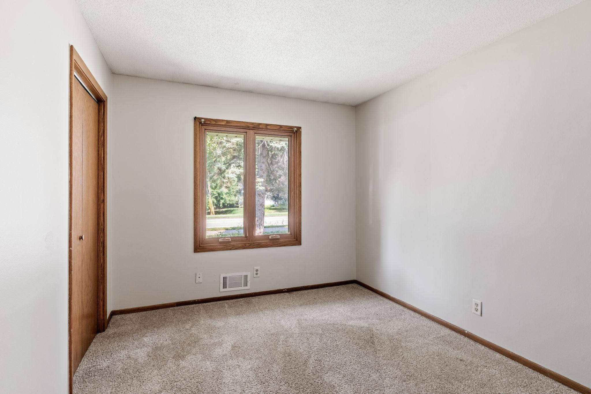 444 County Road B E Property Photo 25