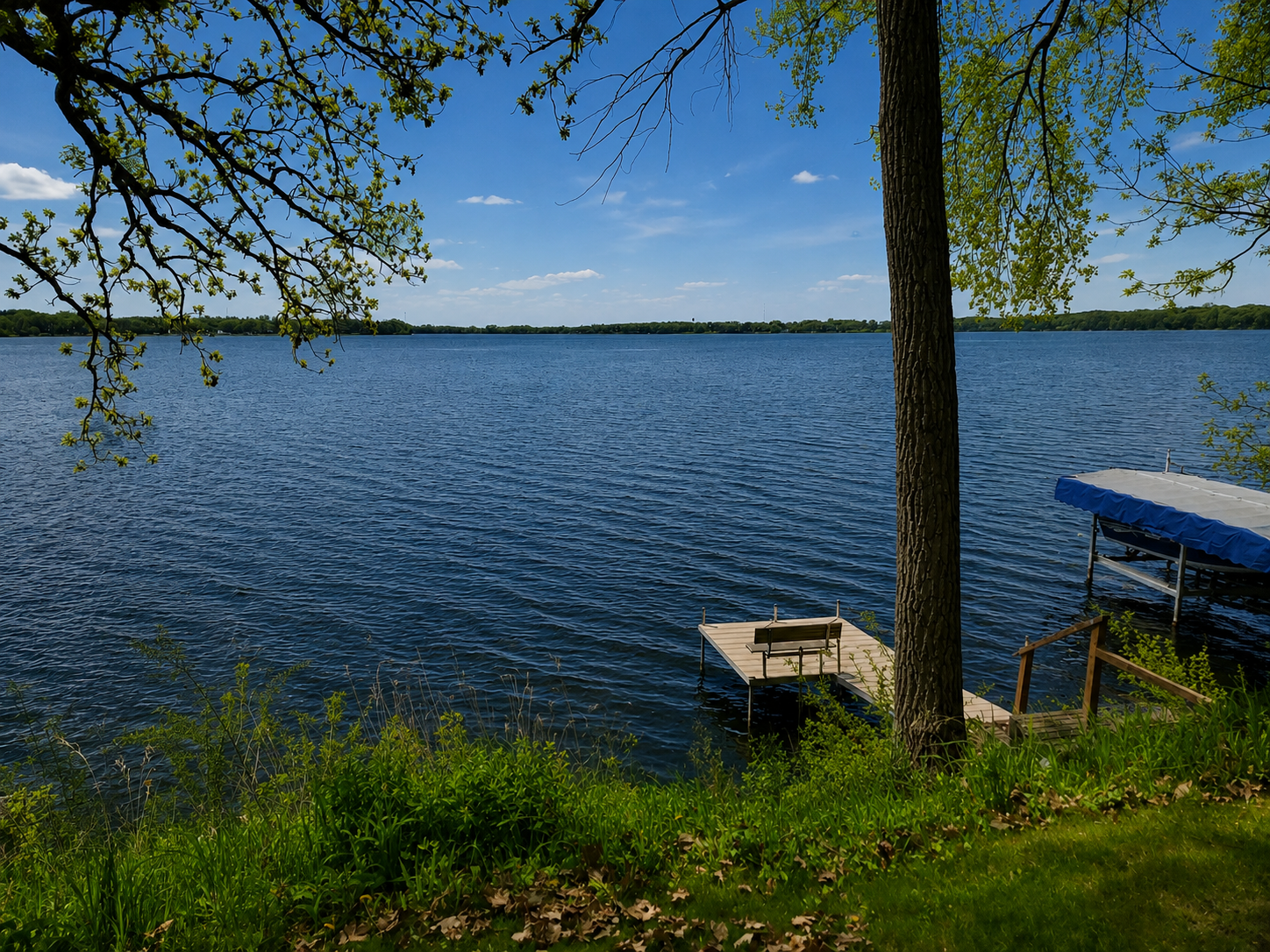 4018 N Eagle Road Property Photo 5