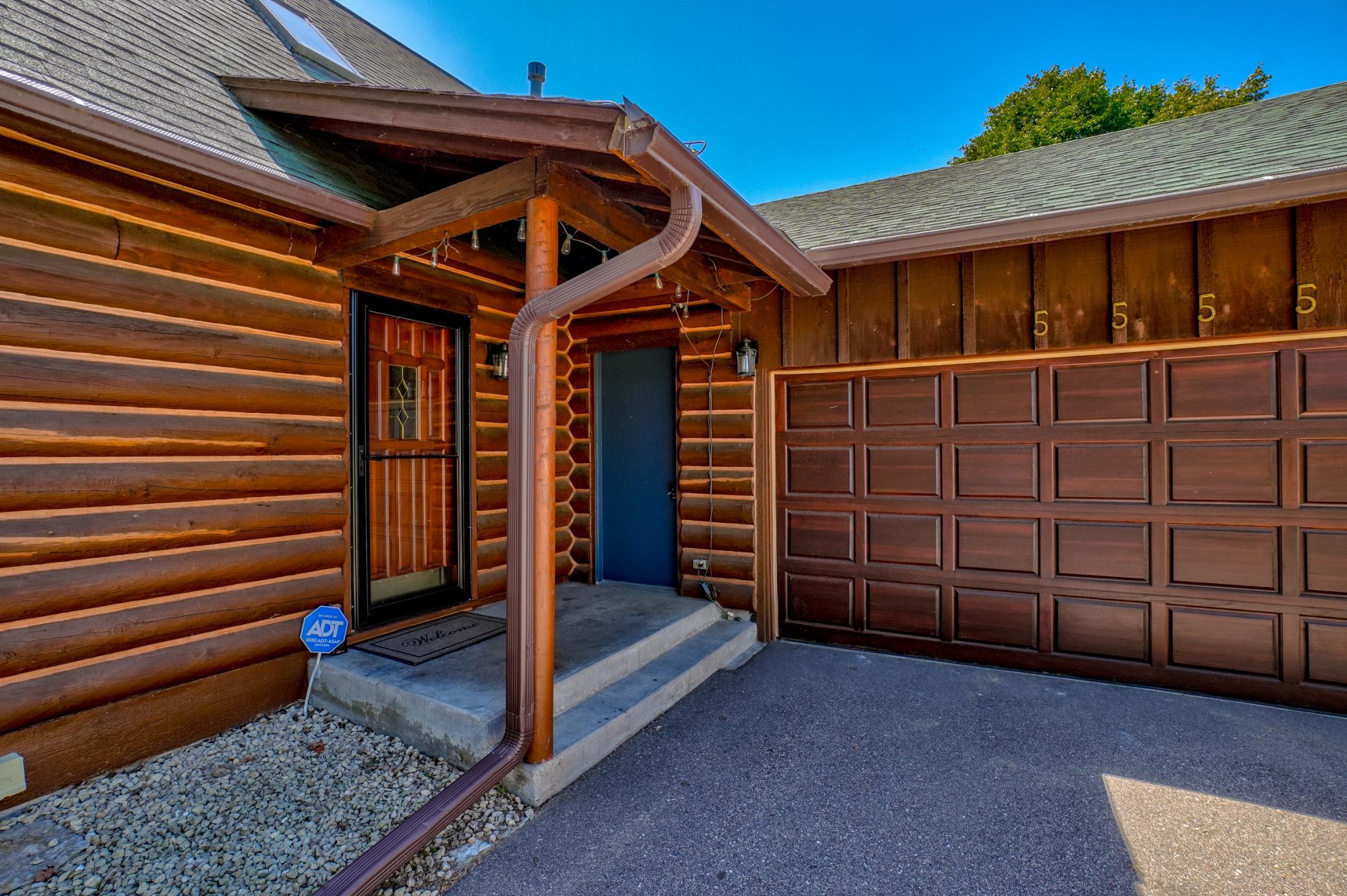 5555 Otter View Trail Property Photo 7