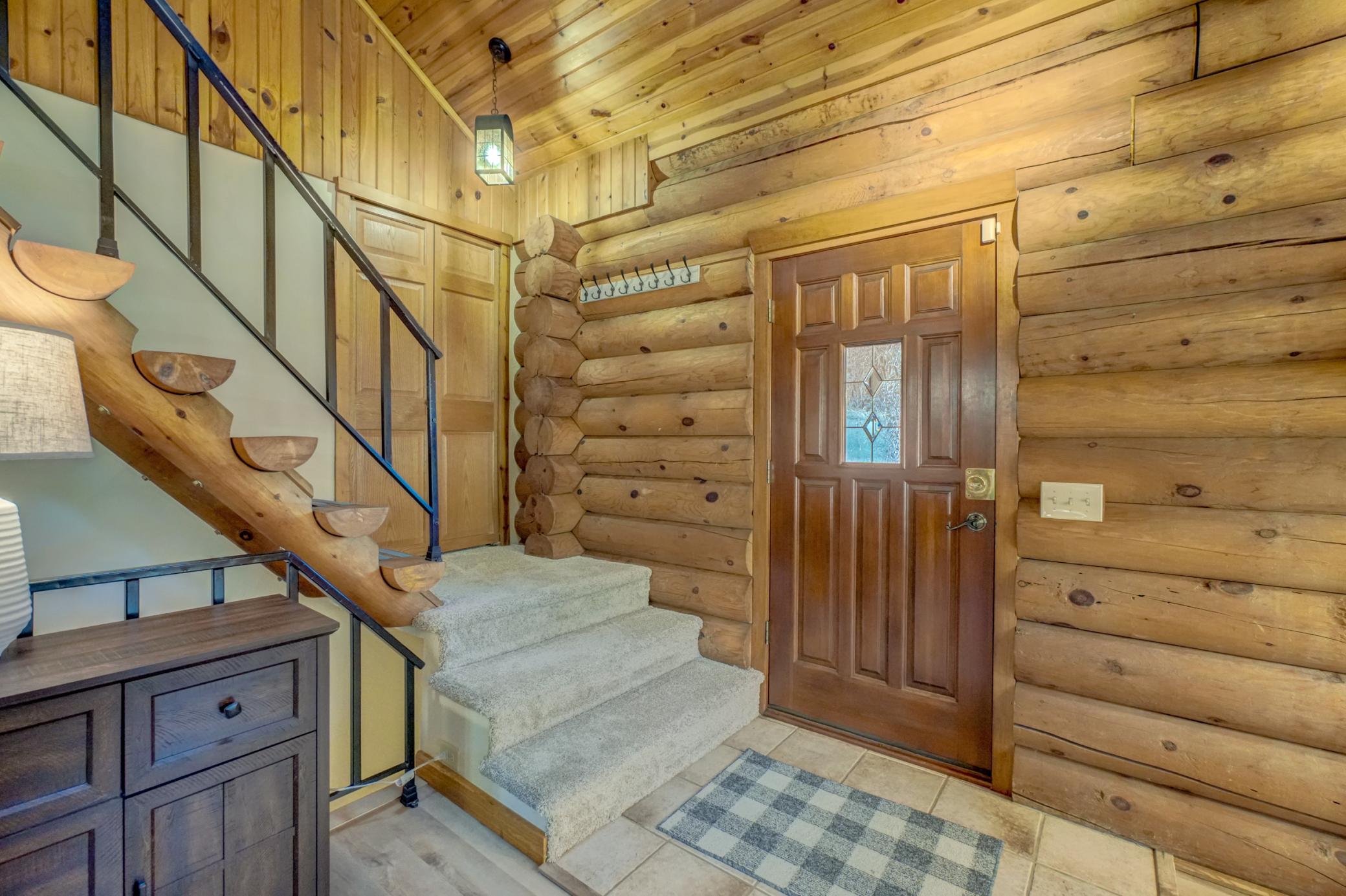 5555 Otter View Trail Property Photo 8