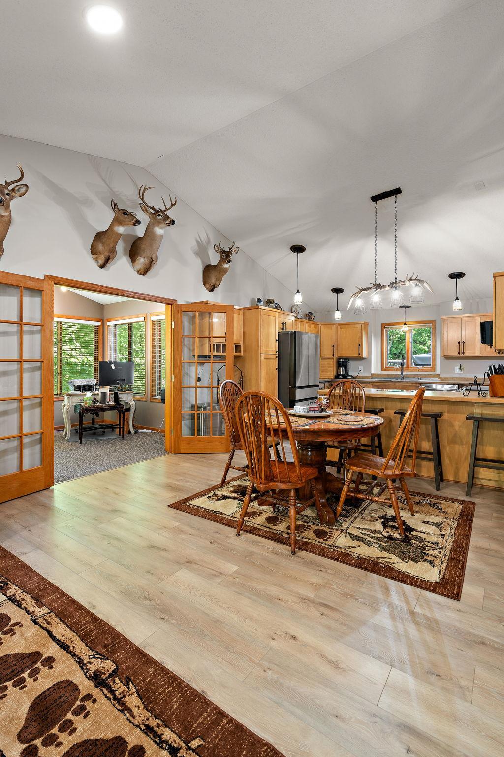 890 Saint Croix Trail Property Photo 4