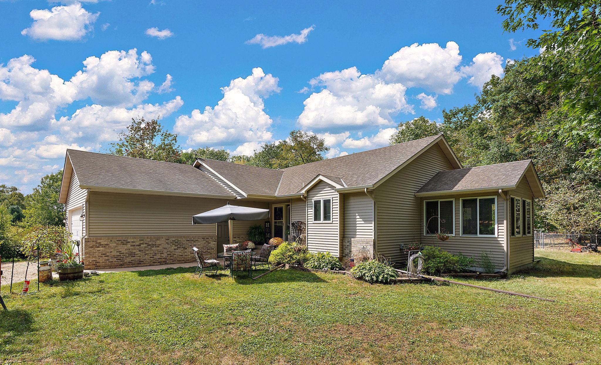 890 Saint Croix Trail Property Photo 7