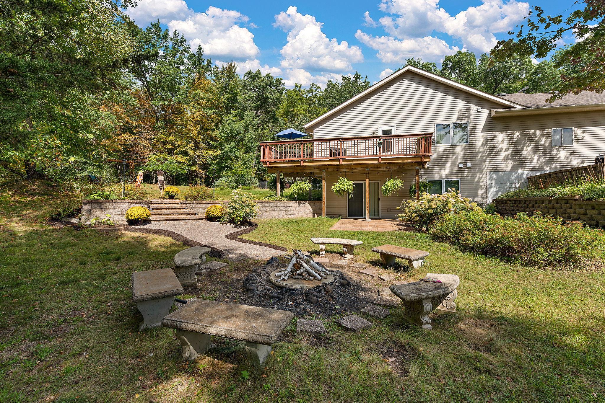 890 Saint Croix Trail Property Photo 8