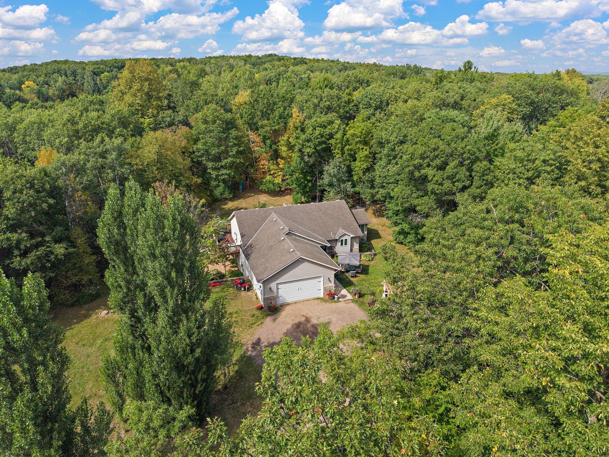 890 Saint Croix Trail Property Photo 10
