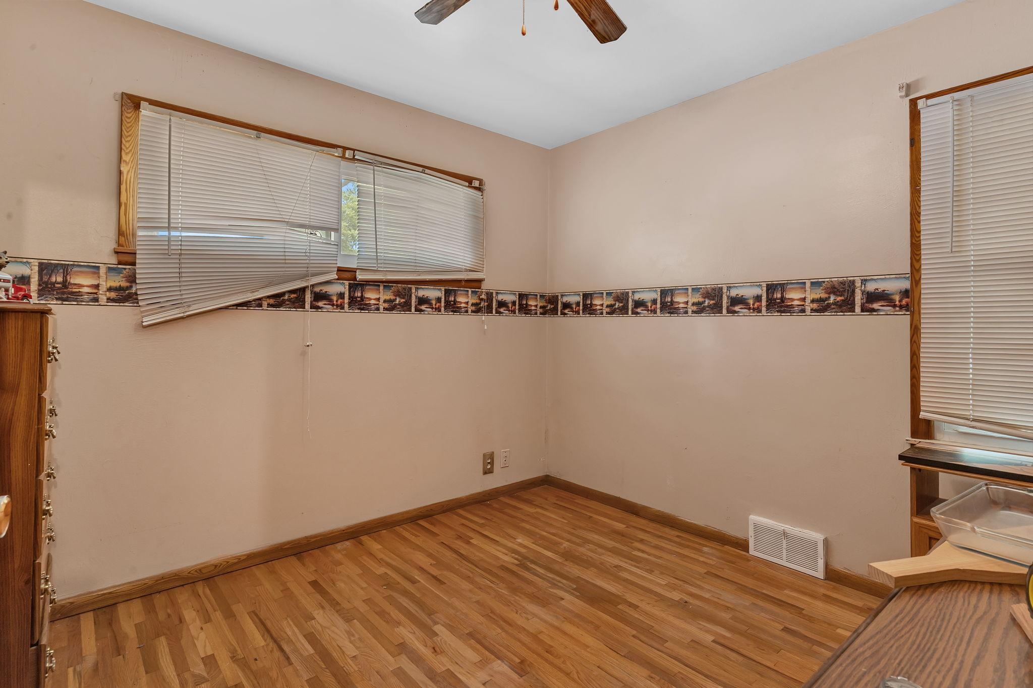 1120 Quincy Avenue Property Photo 9