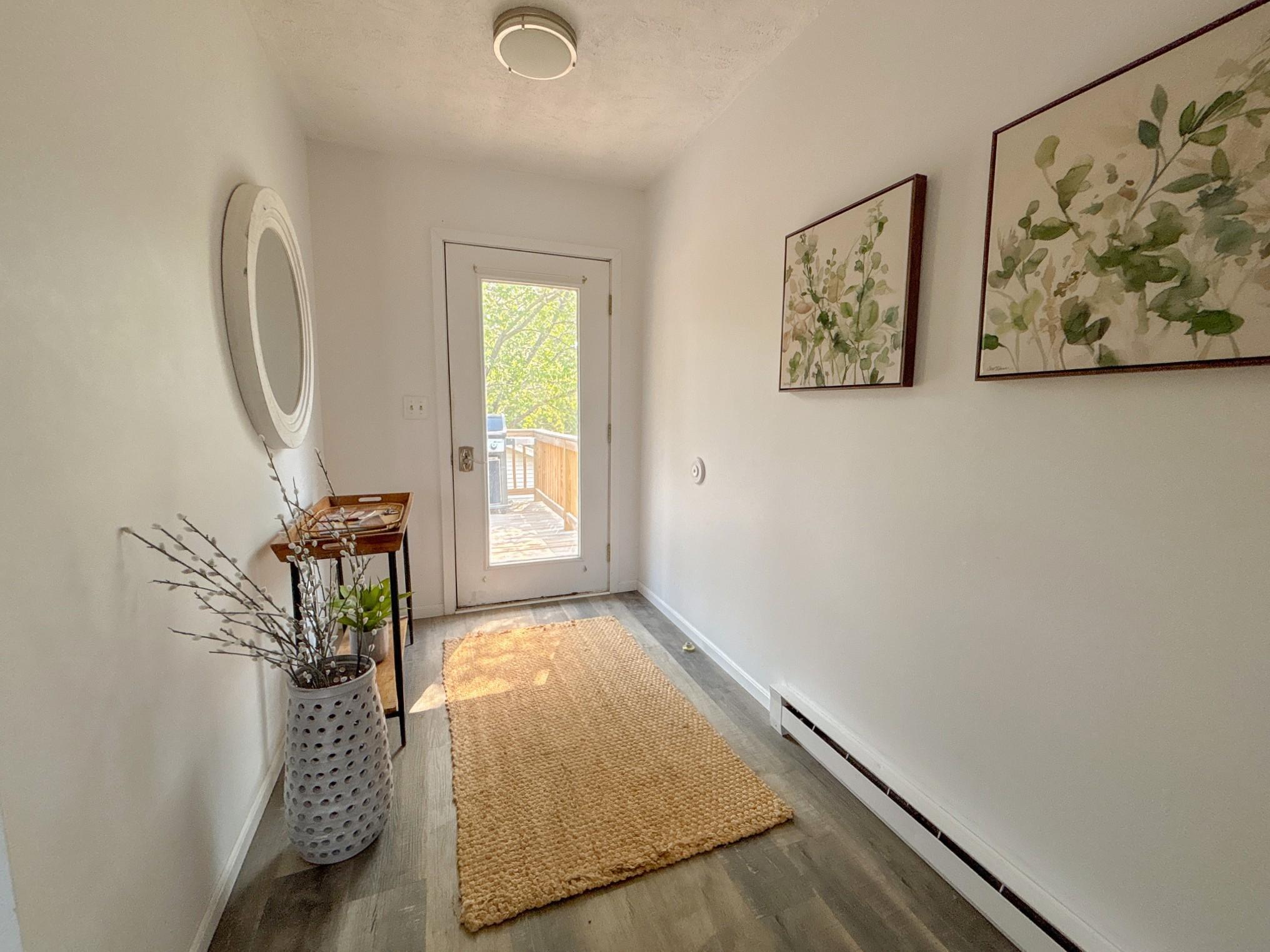 511 E Front Street Property Photo 6